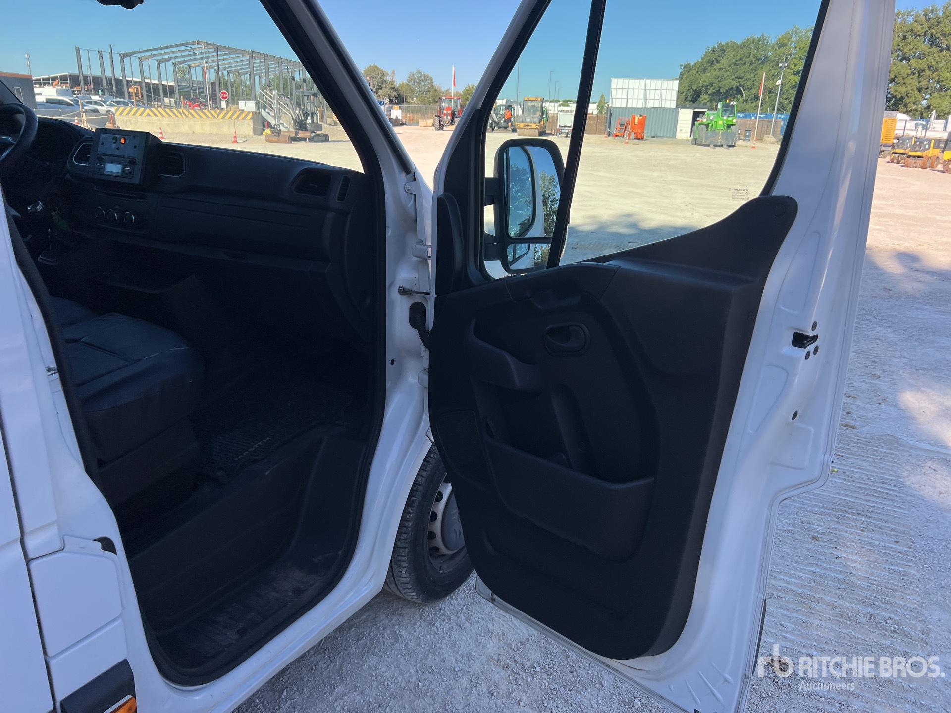 2022 Renault MASTER