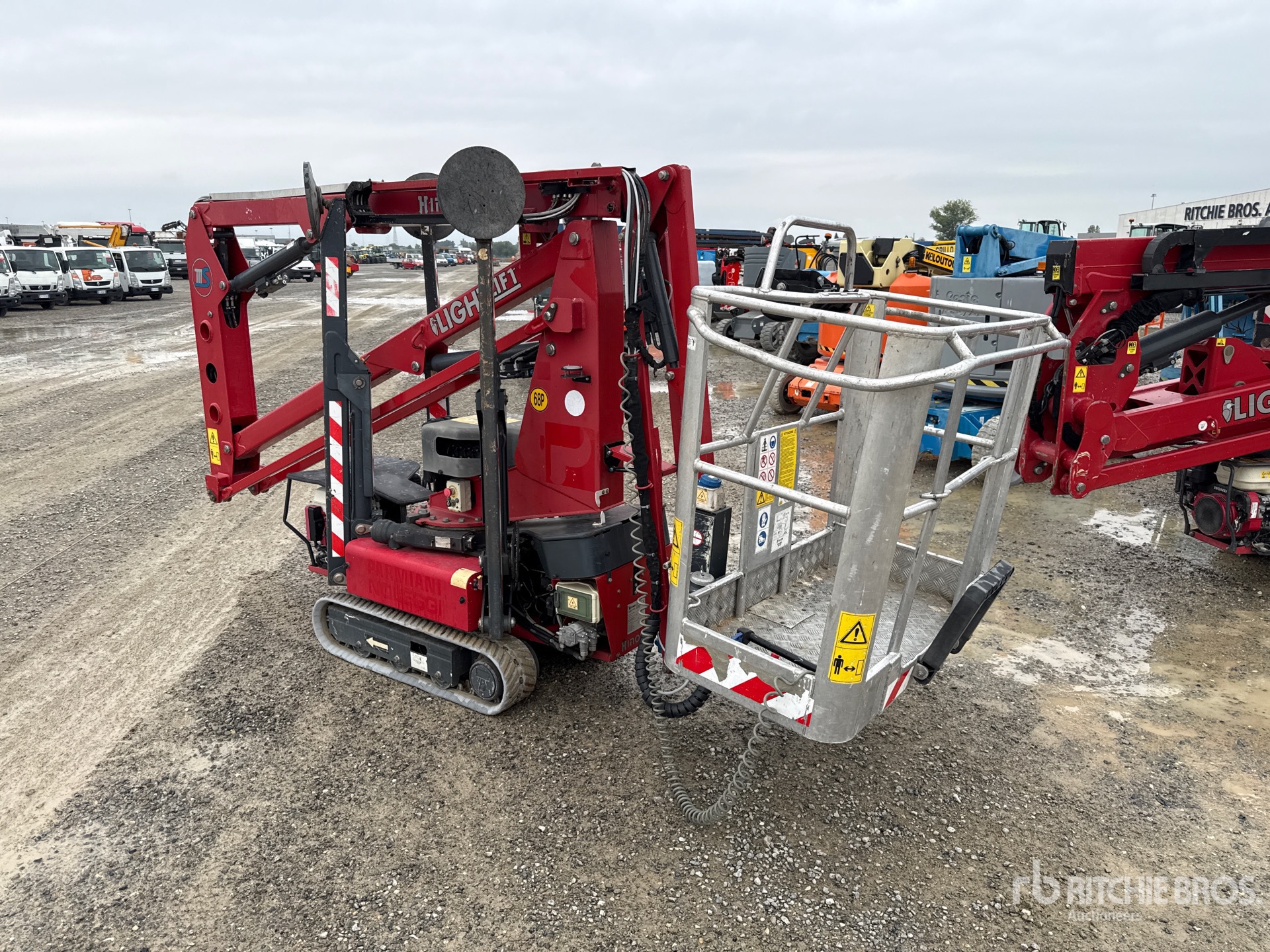2012 Hinowa LIGHTLIFT 14.72