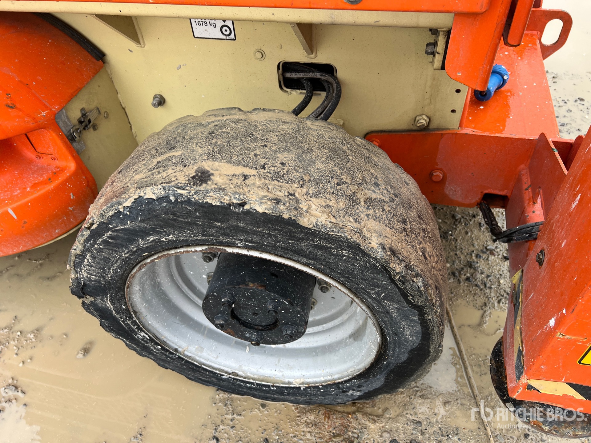 JLG 4069LE