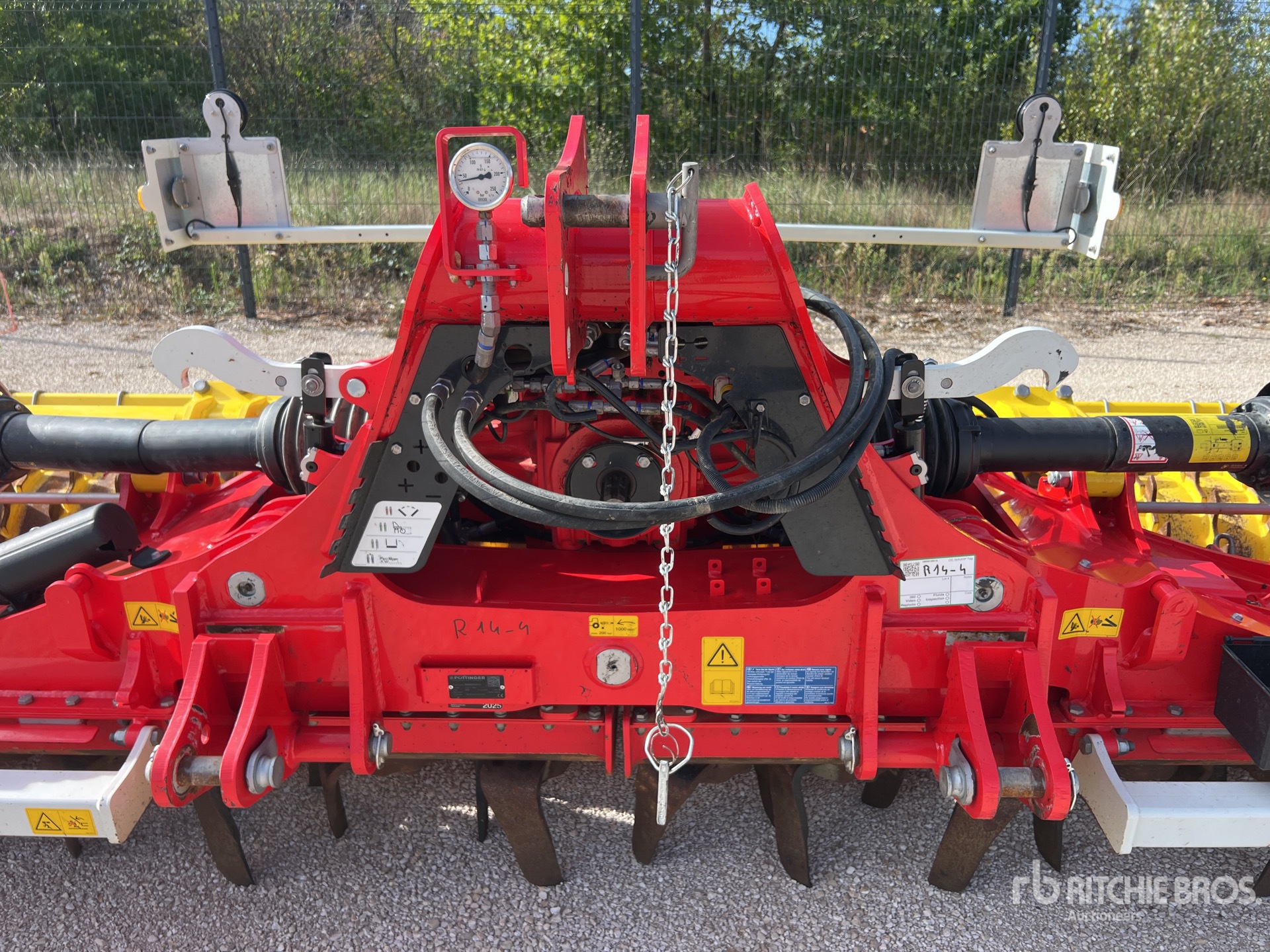 2025 Pottinger LION V6040