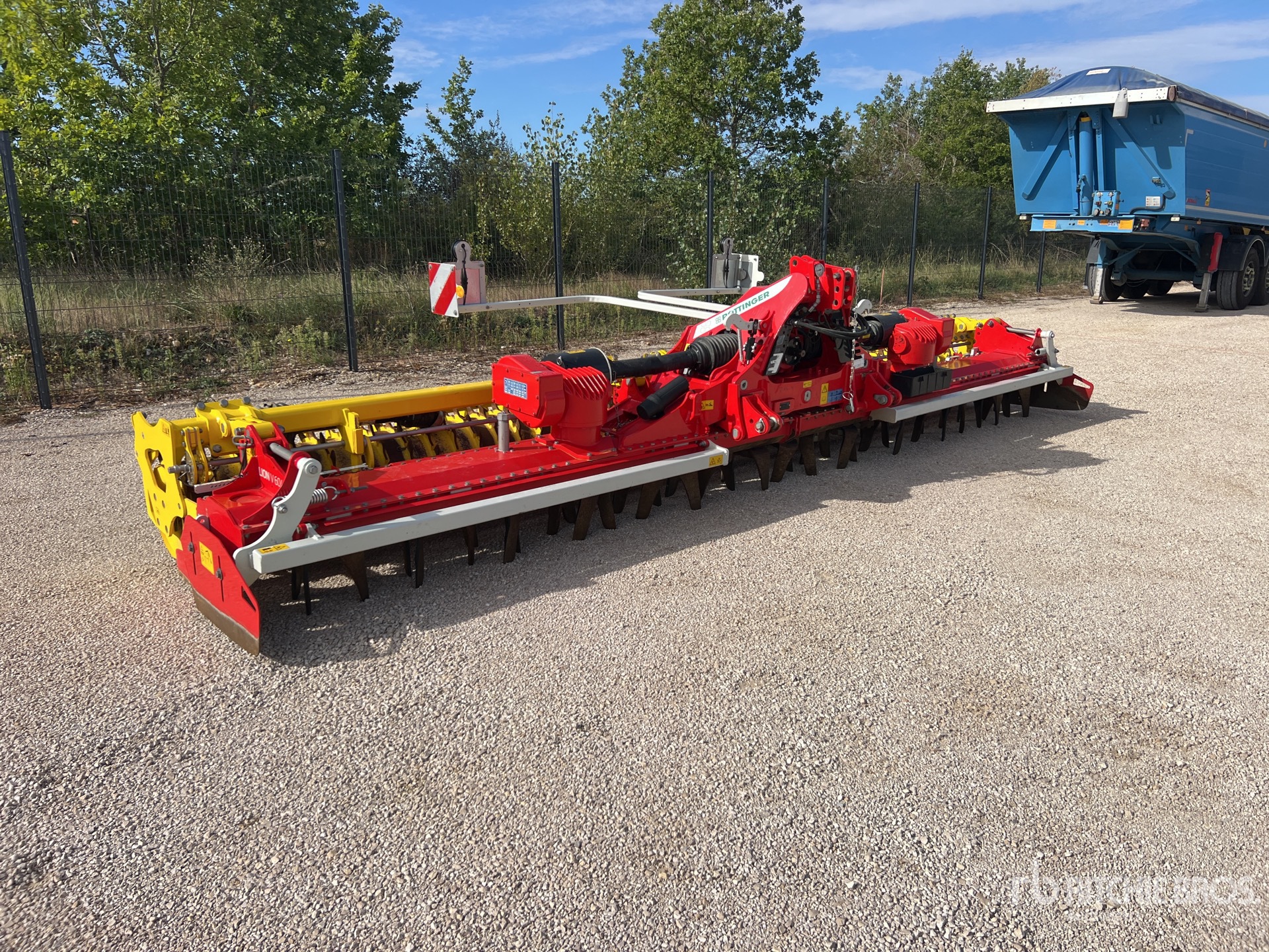 2025 Pottinger LION V6040