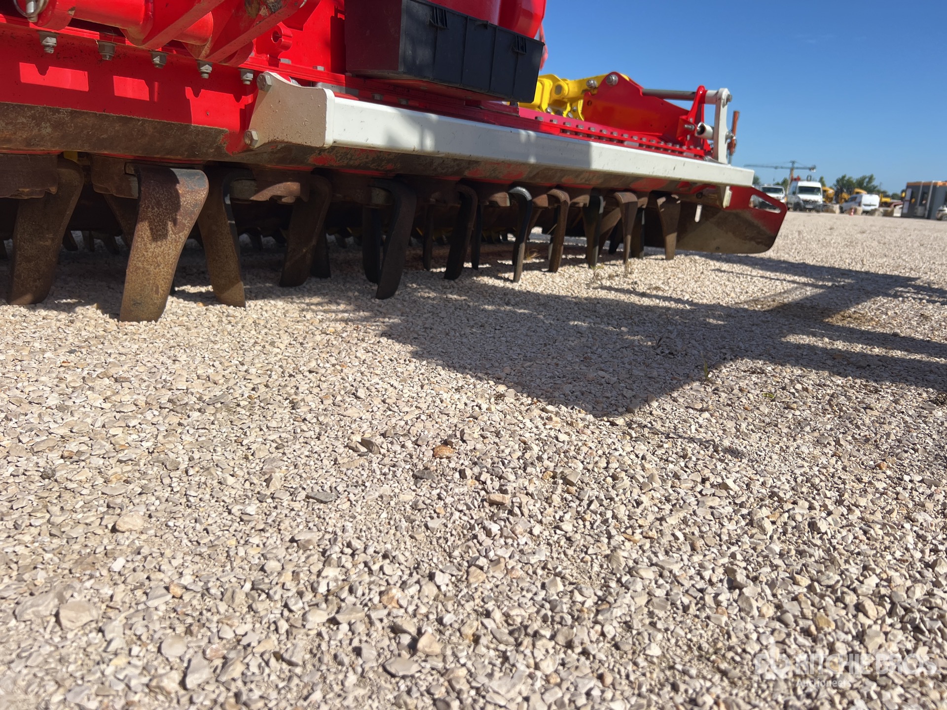 2025 Pottinger LION V6040
