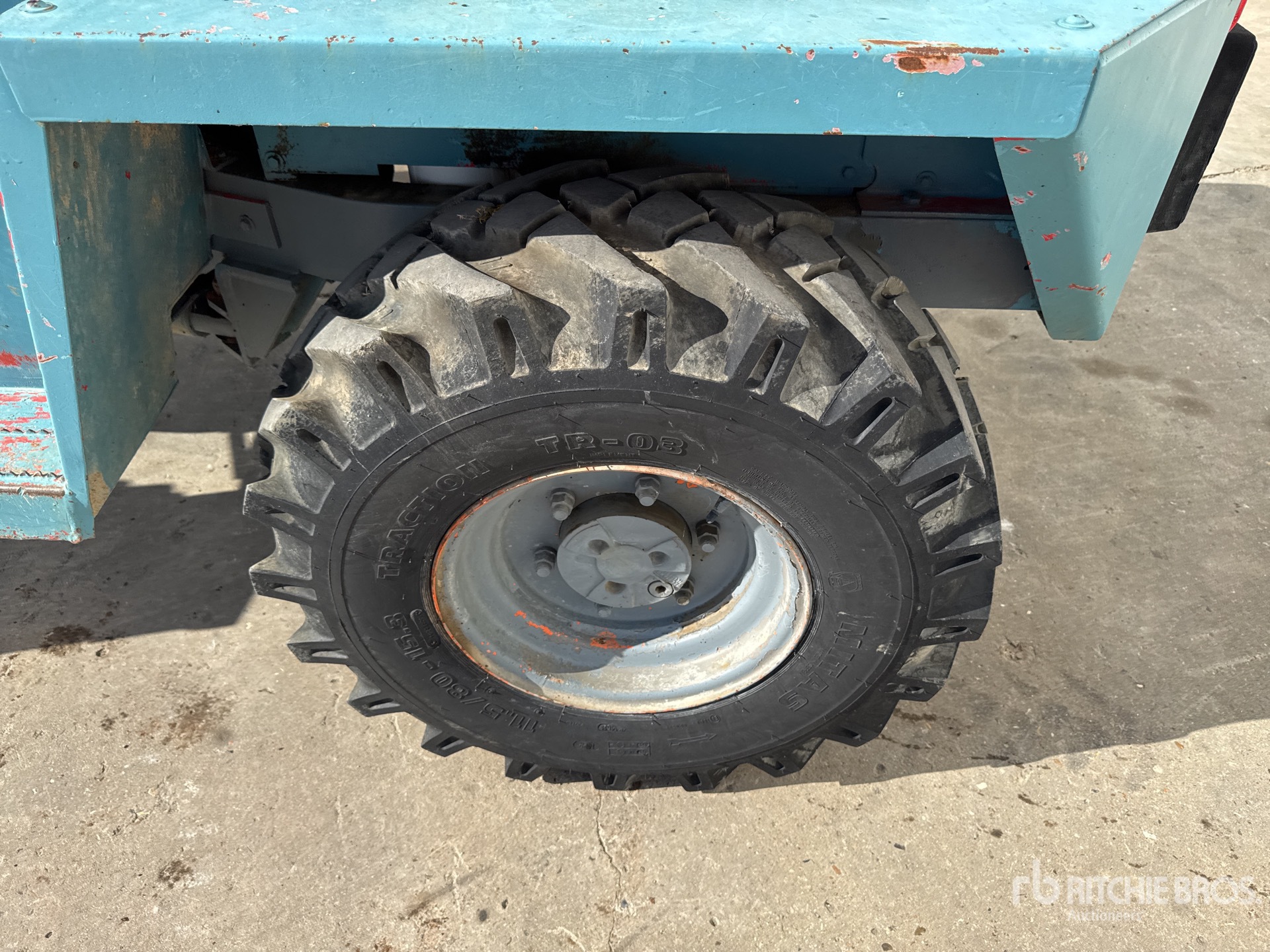 2005 Ausa 350AHG