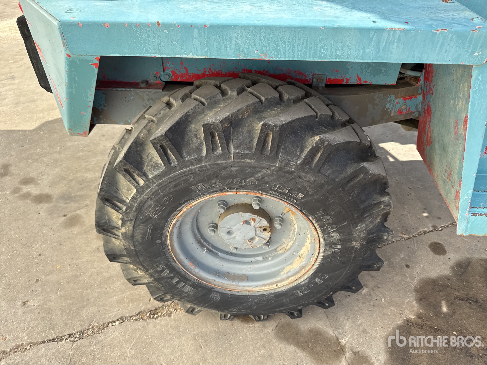 2005 Ausa 350AHG