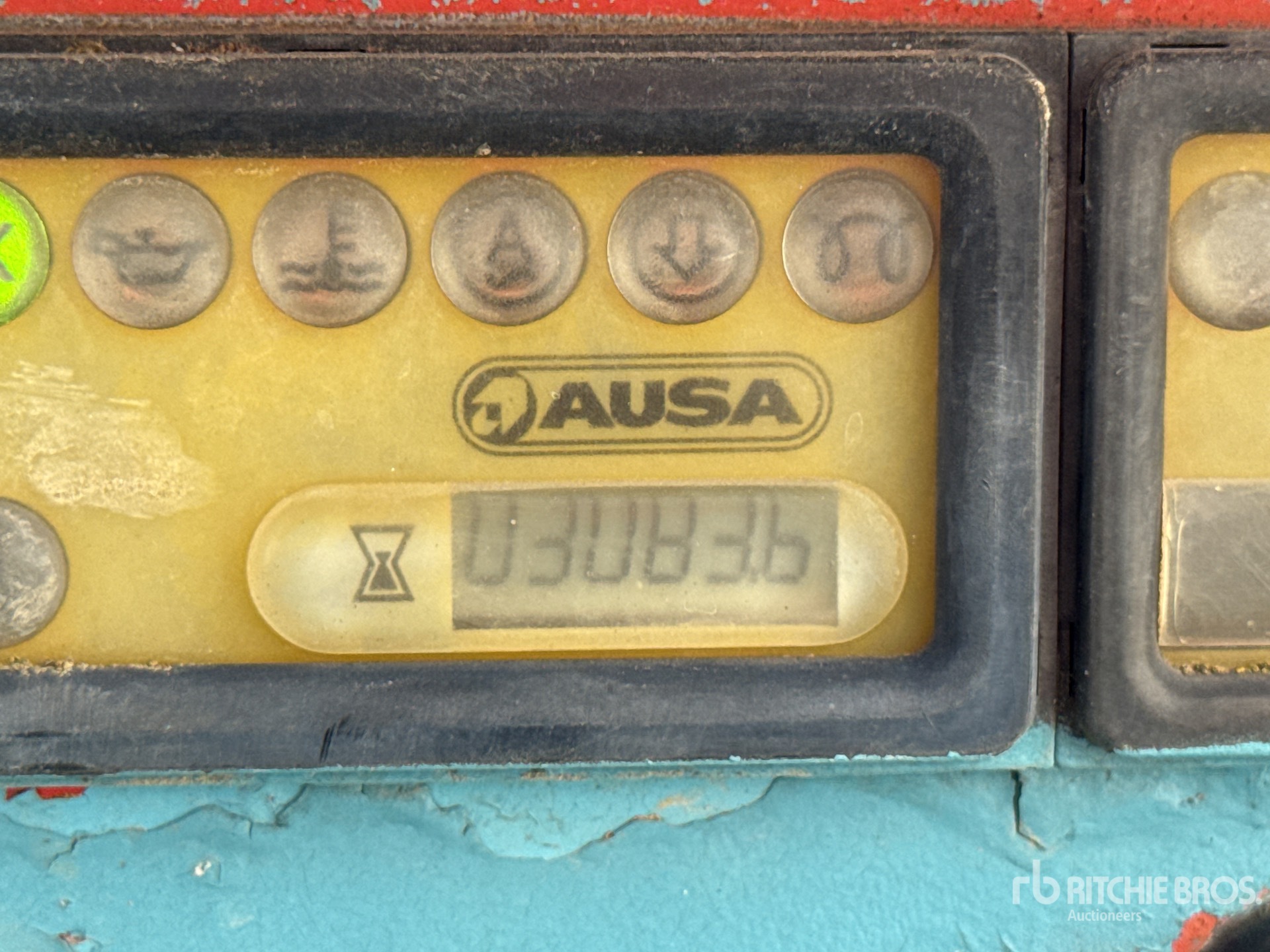 2005 Ausa 350AHG