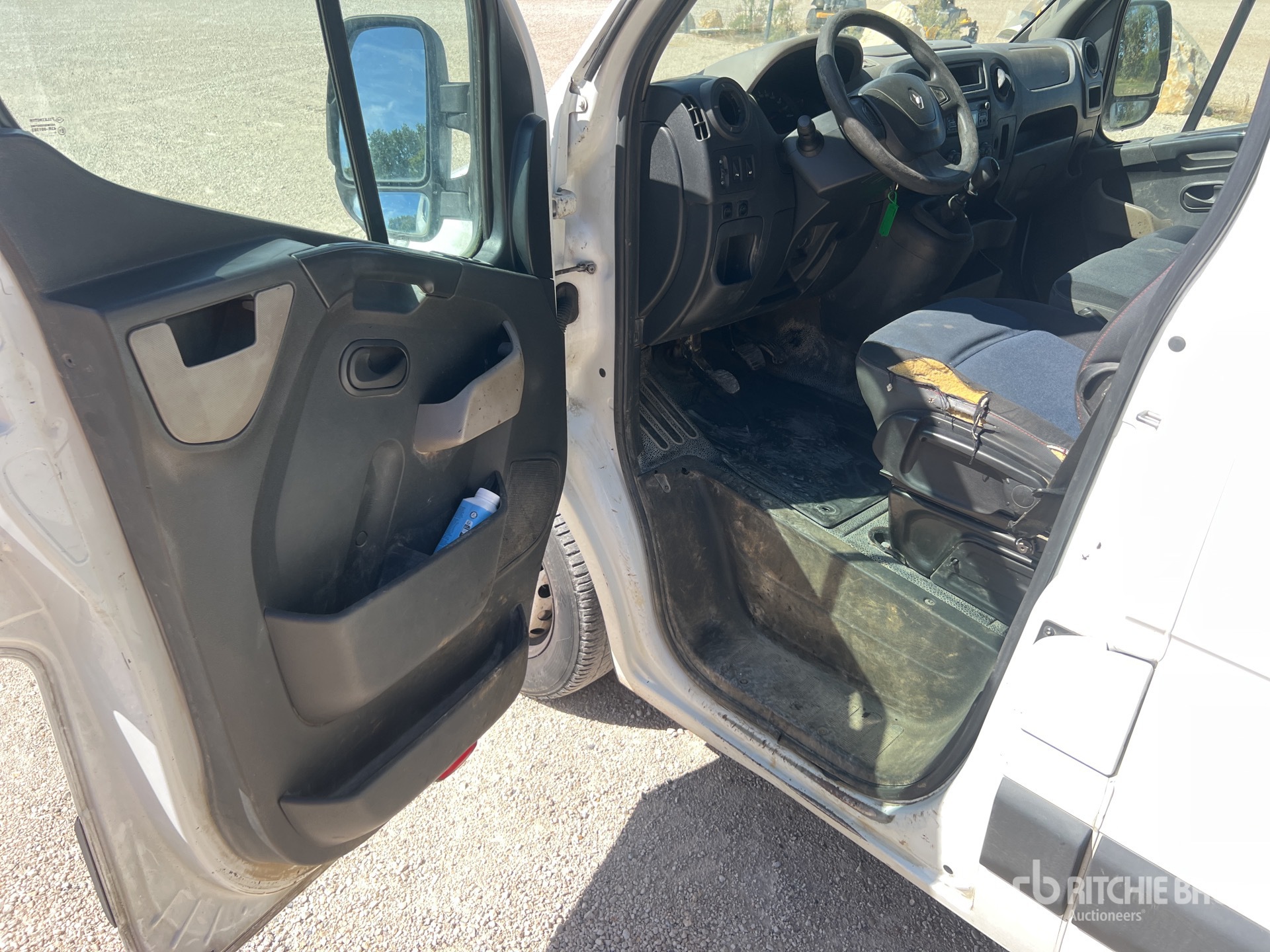 2015 Renault MASTER DCI125