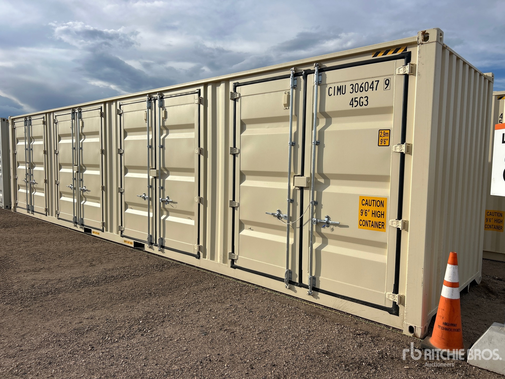 2026 LYALS 40 FT HIGH CUBE MULTI-DOOR
