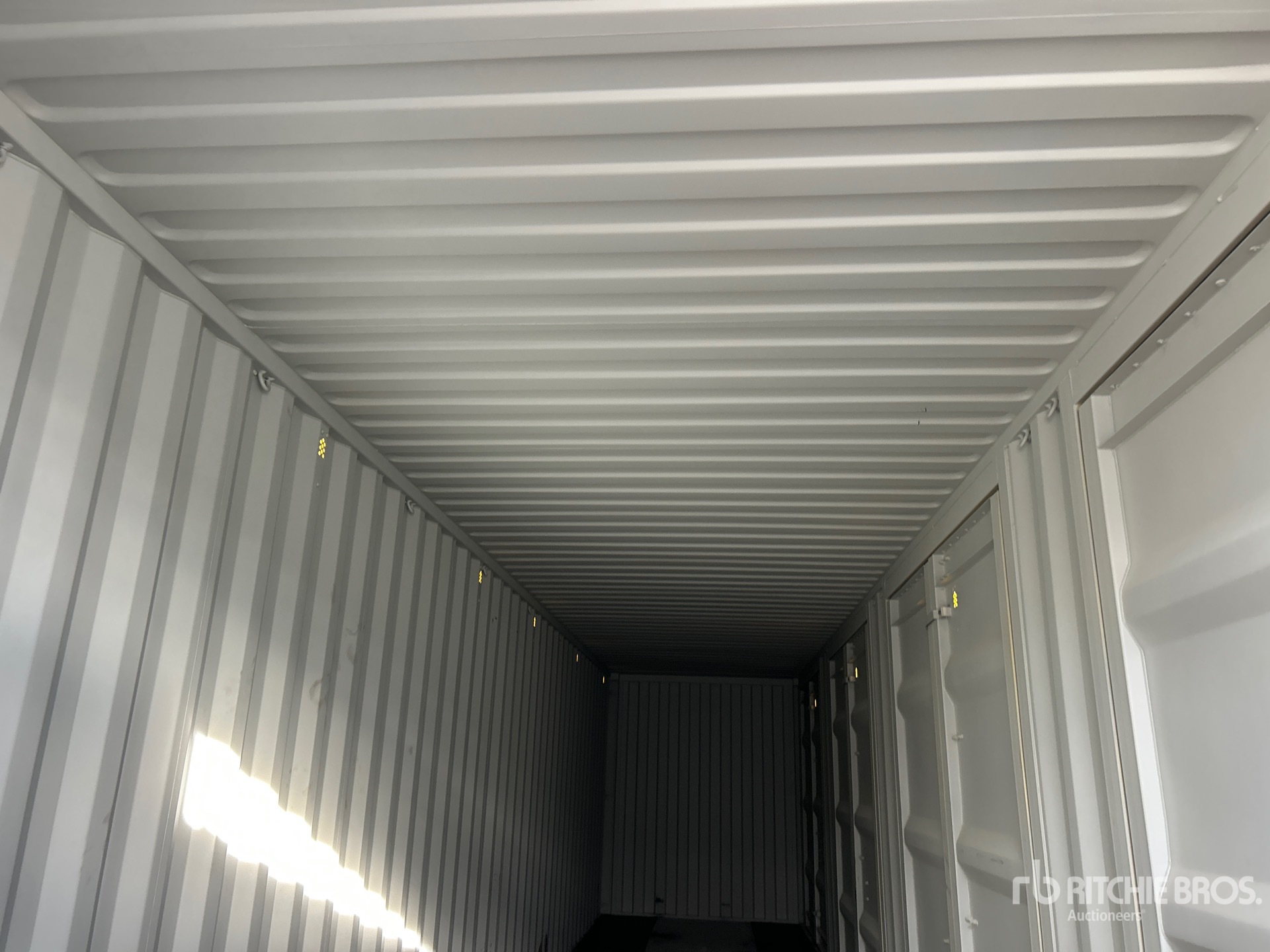 2026 LYALS 40 FT HIGH CUBE MULTI-DOOR