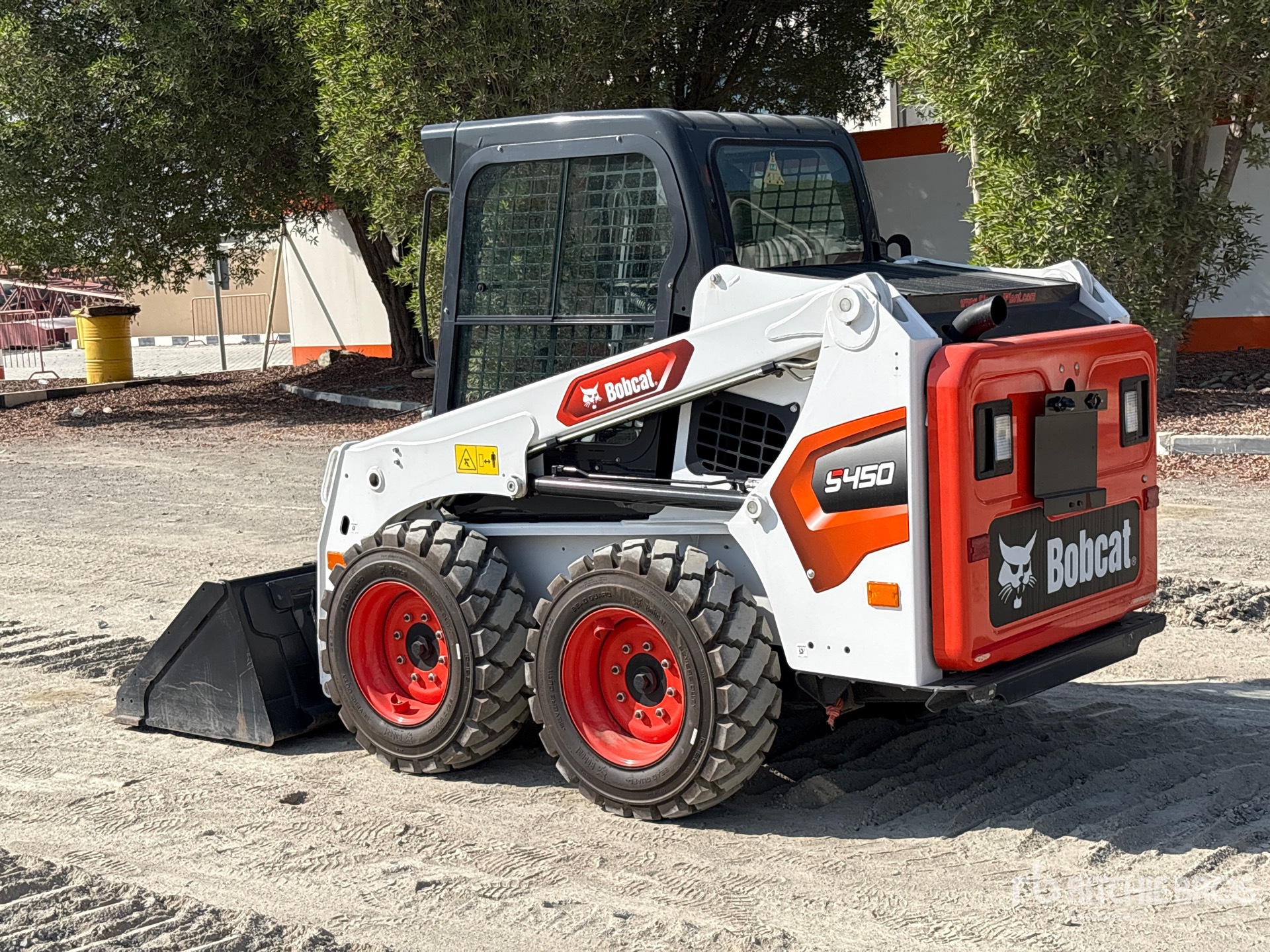 2025 Bobcat S450