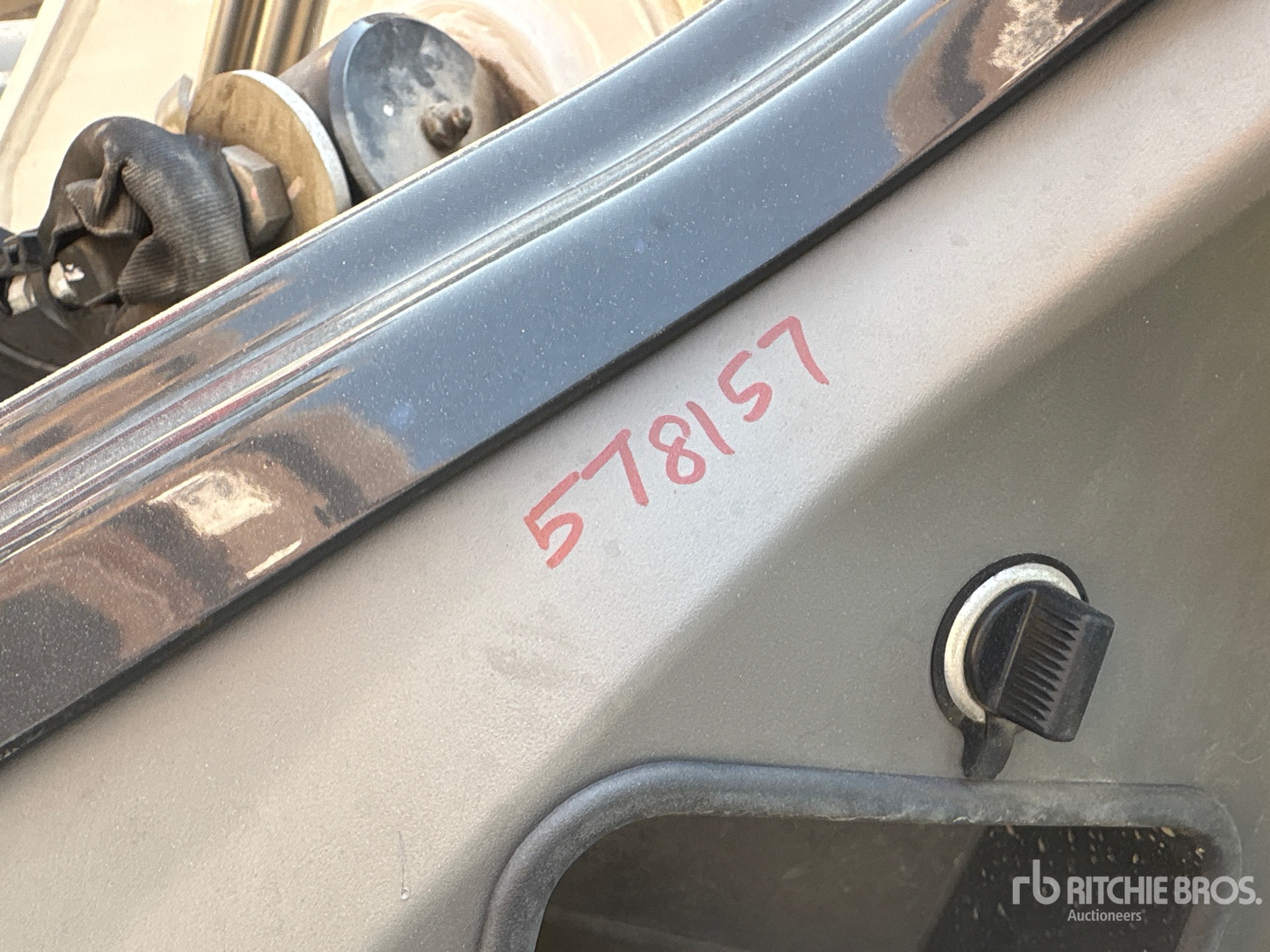 2025 Bobcat S450