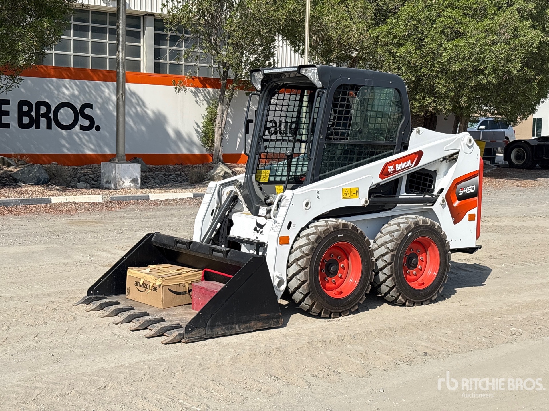 Photo of 2025 Bobcat S450