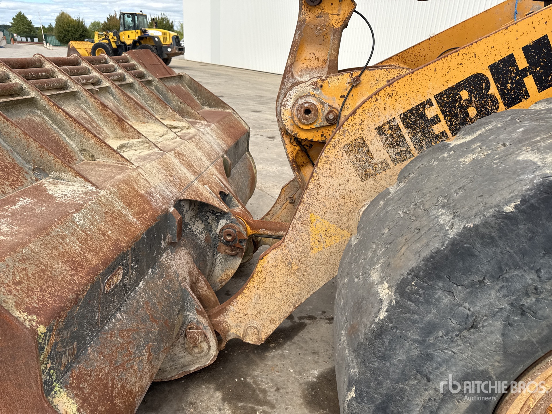 2007 Liebherr L556