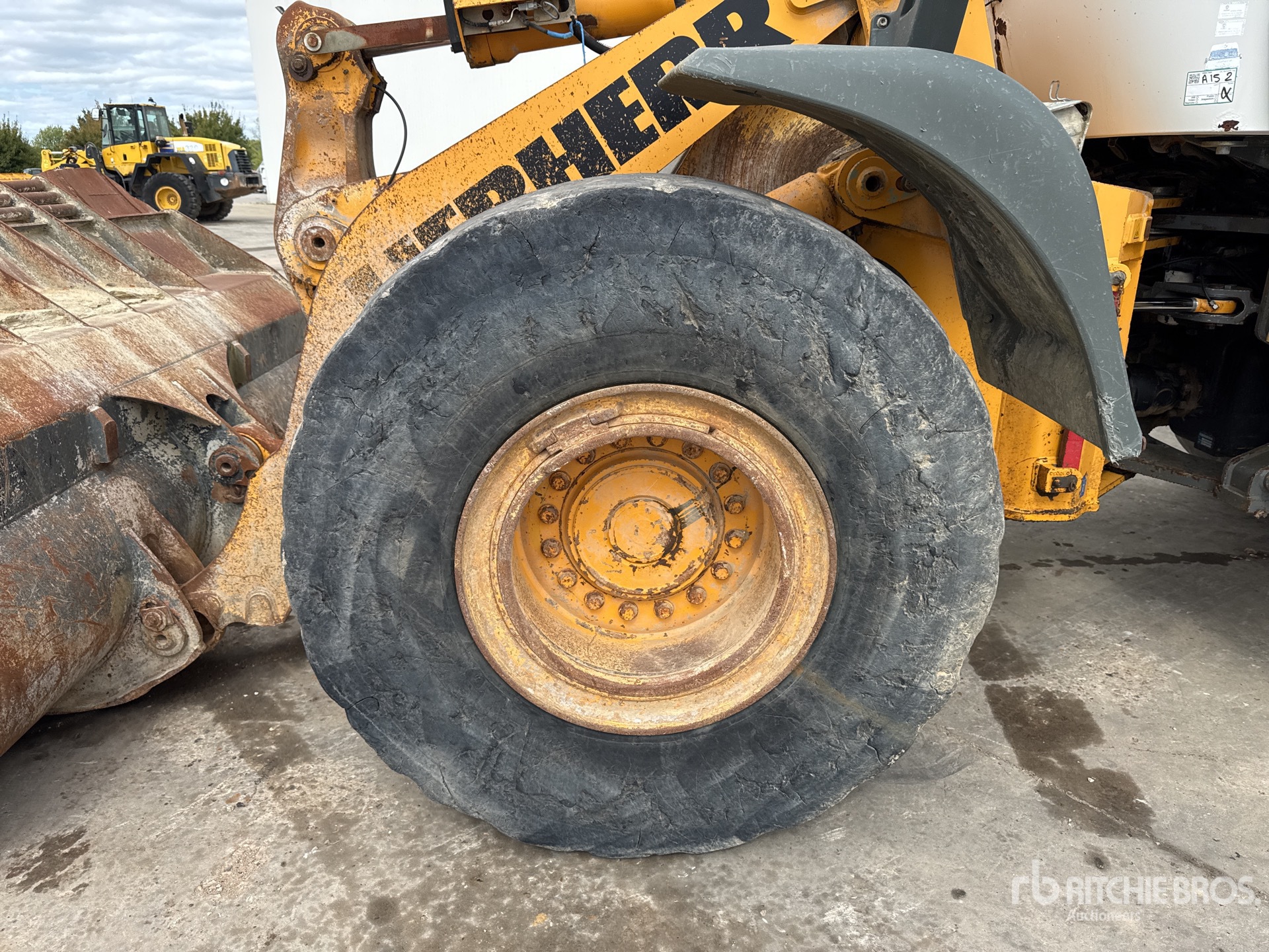 2007 Liebherr L556
