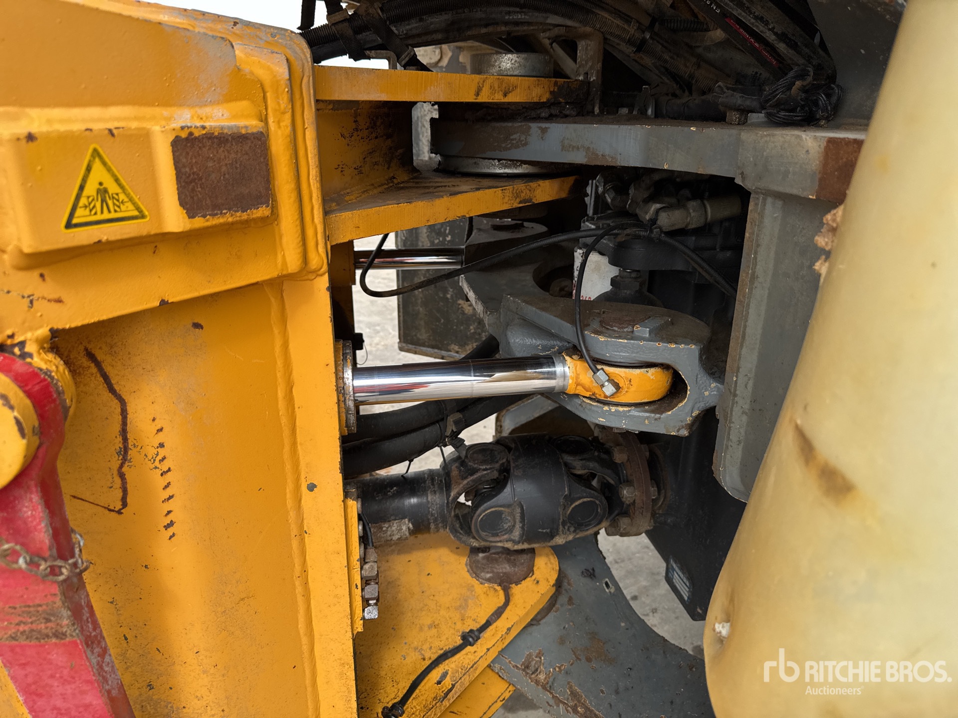 2007 Liebherr L556