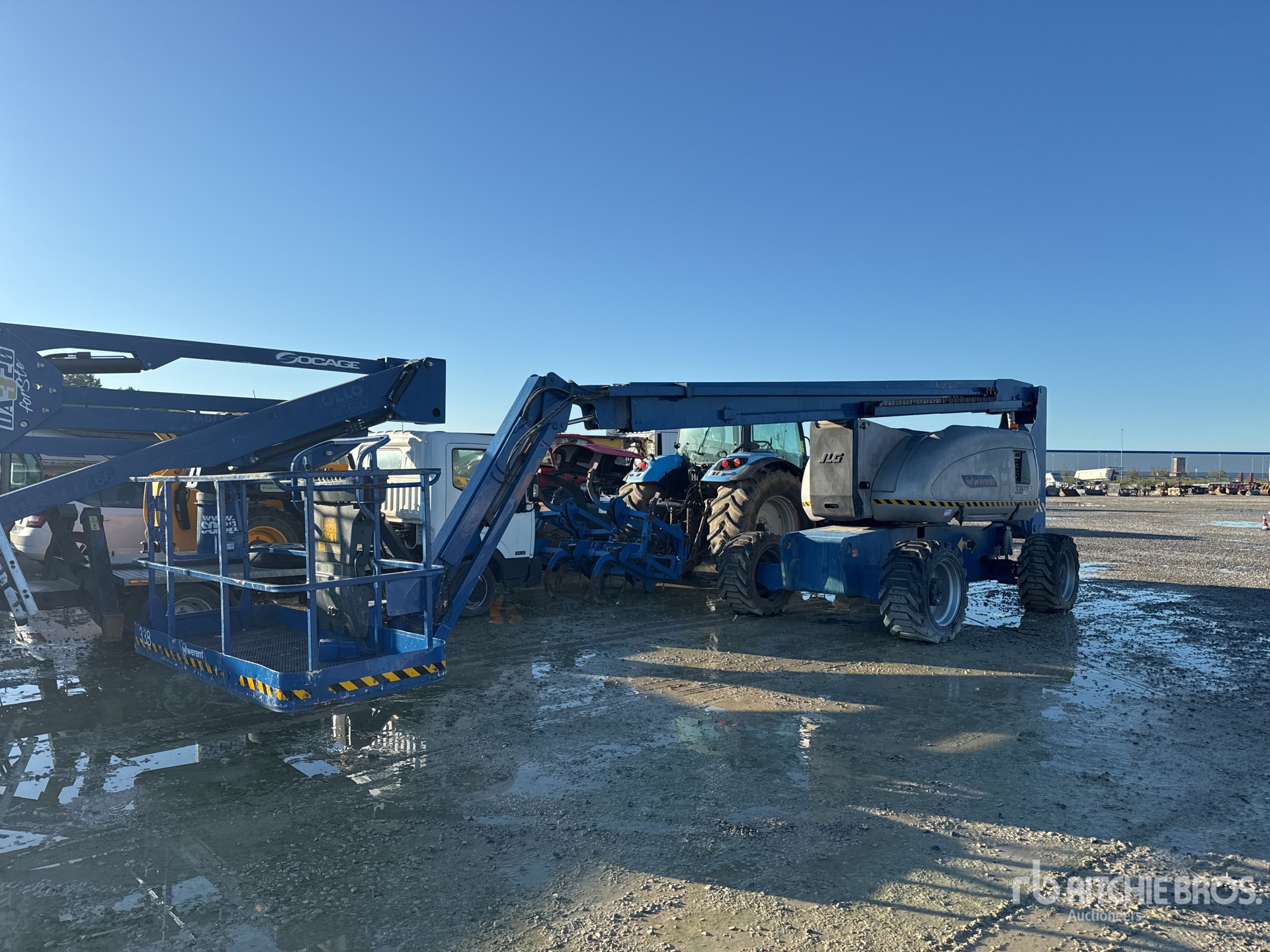 2007 JLG 800 AJ
