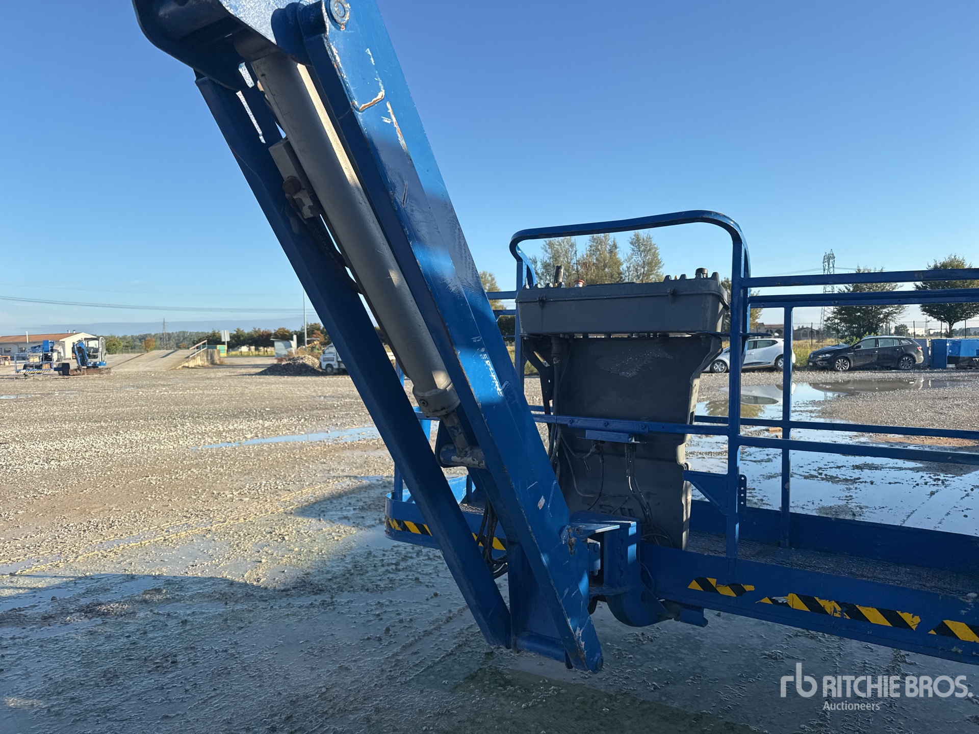 2007 JLG 800 AJ