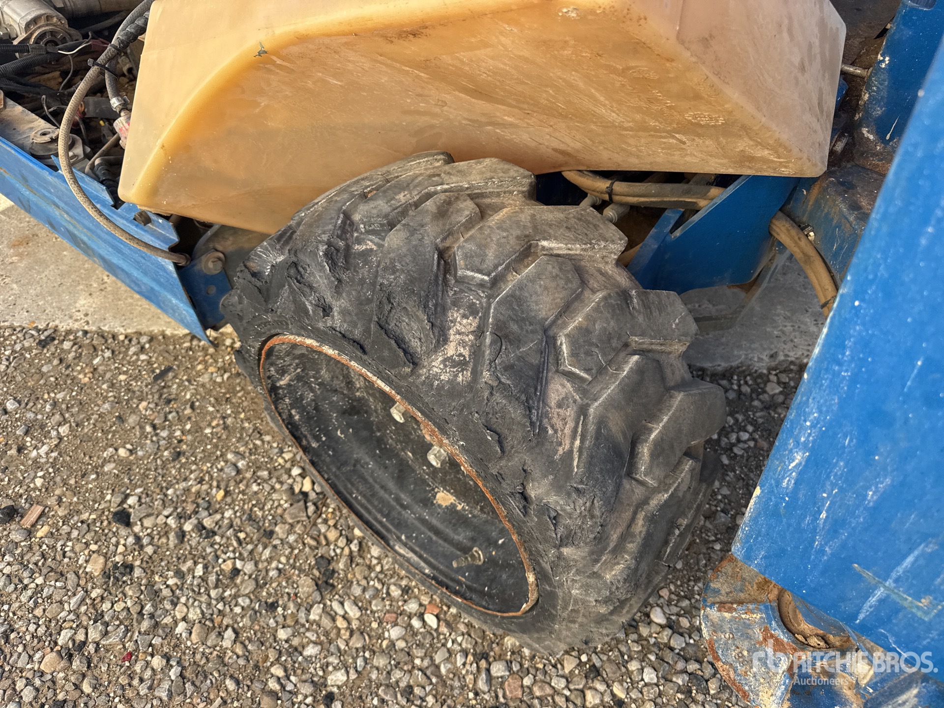 2019 Haulotte COMPACT12DX