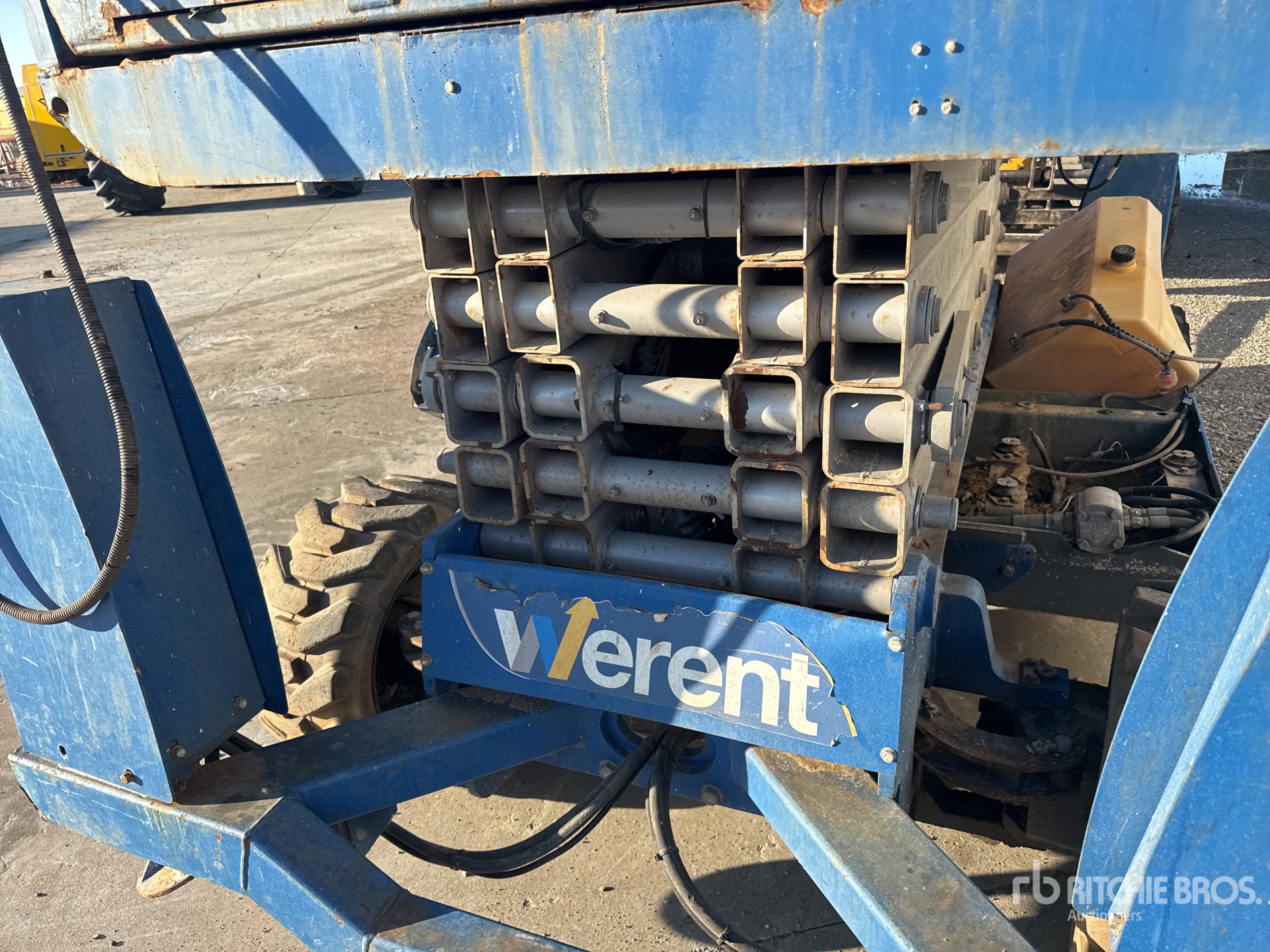 2019 Haulotte COMPACT12DX