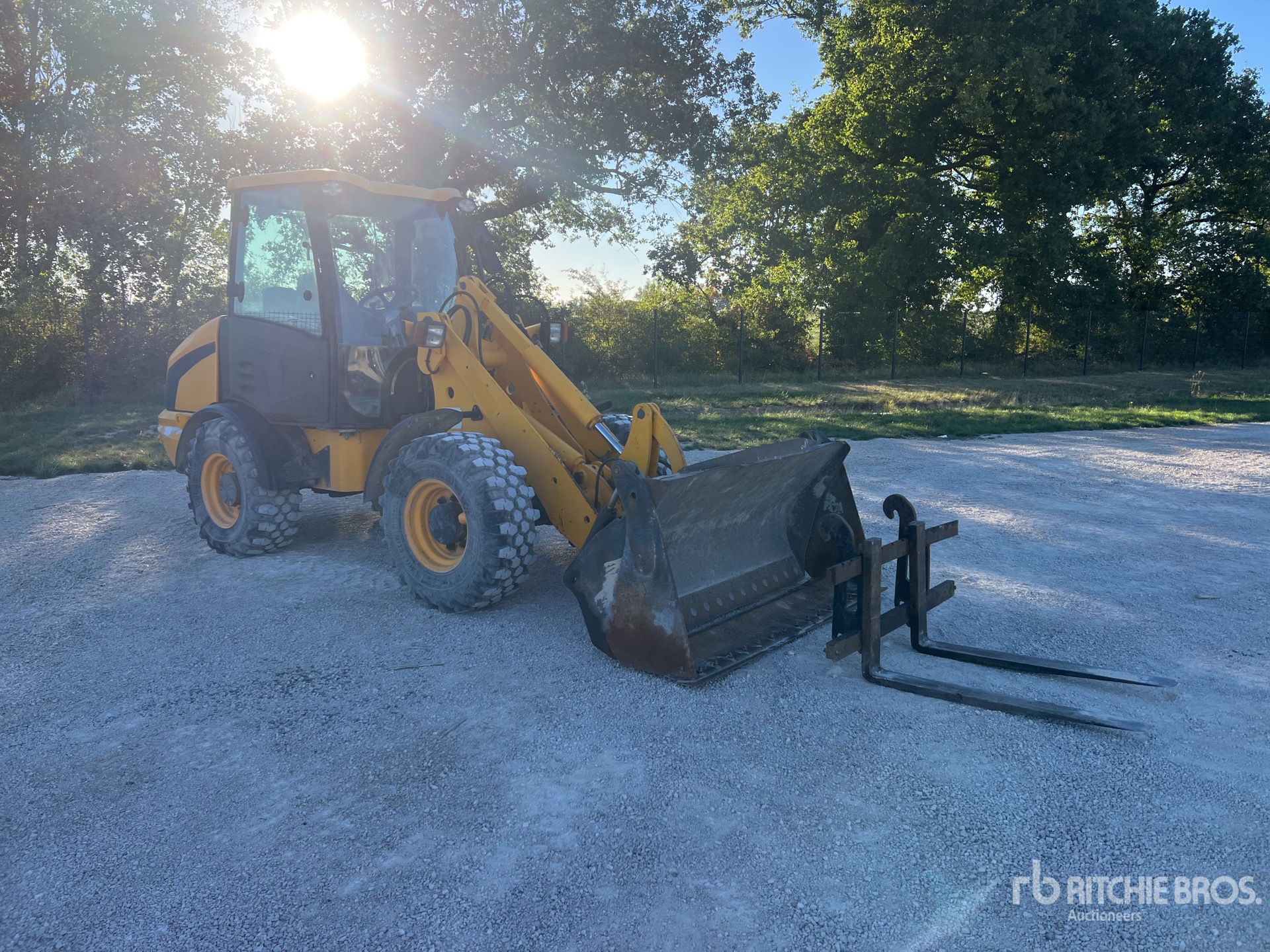 2007 JCB 406