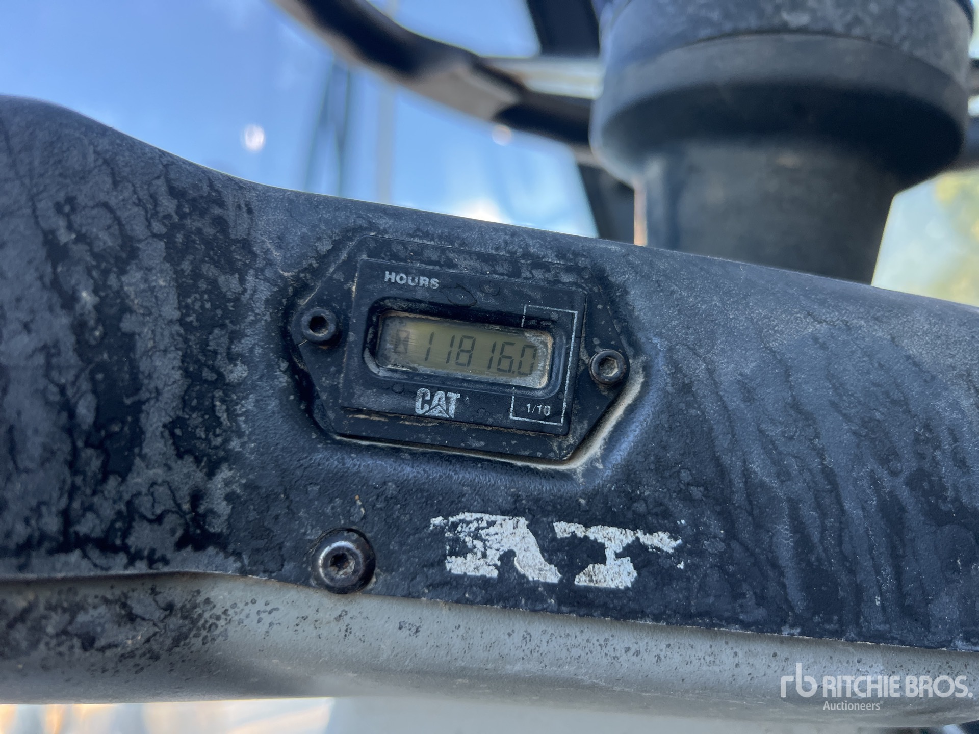 2001 Caterpillar 906