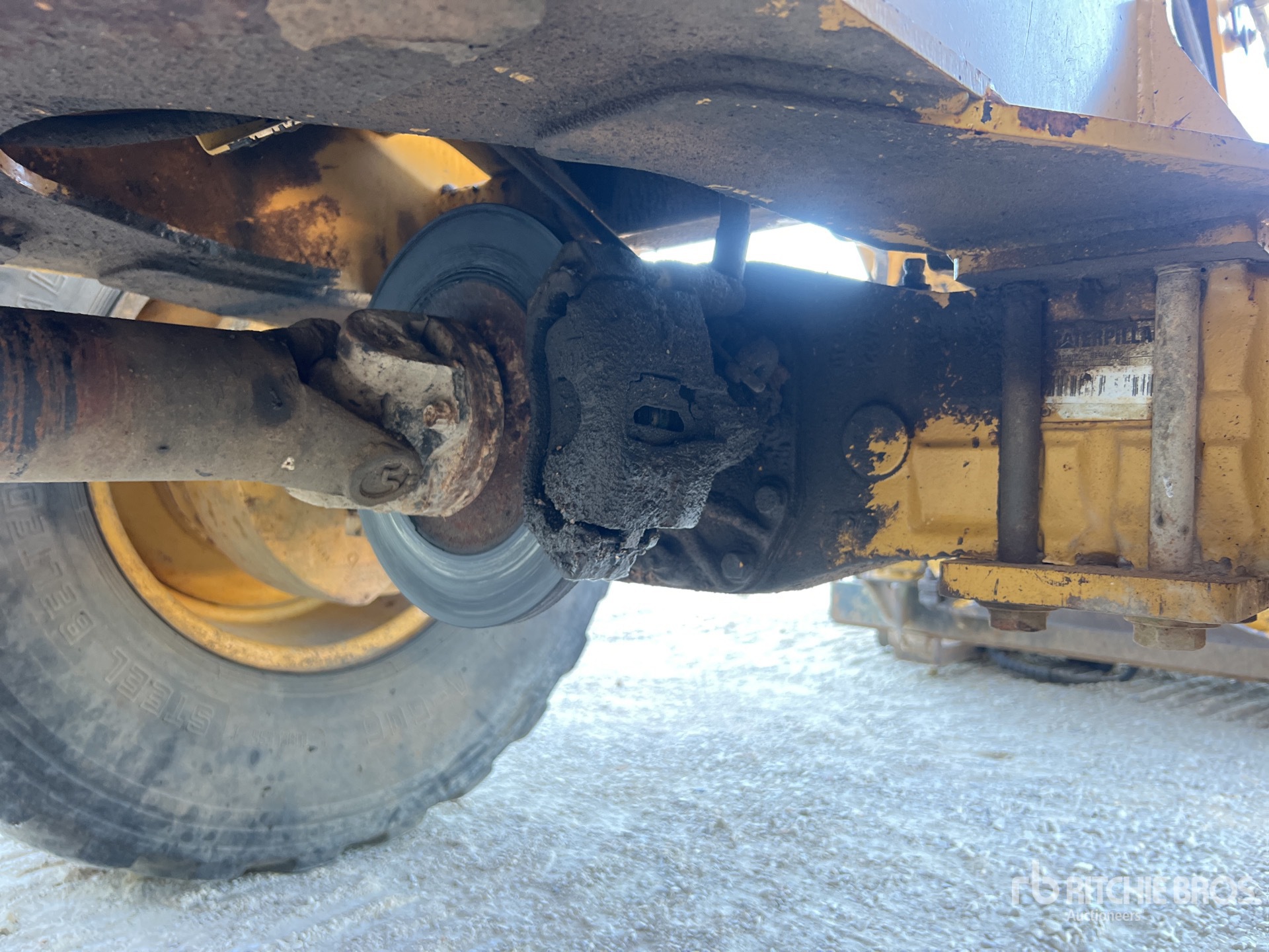 2001 Caterpillar 906