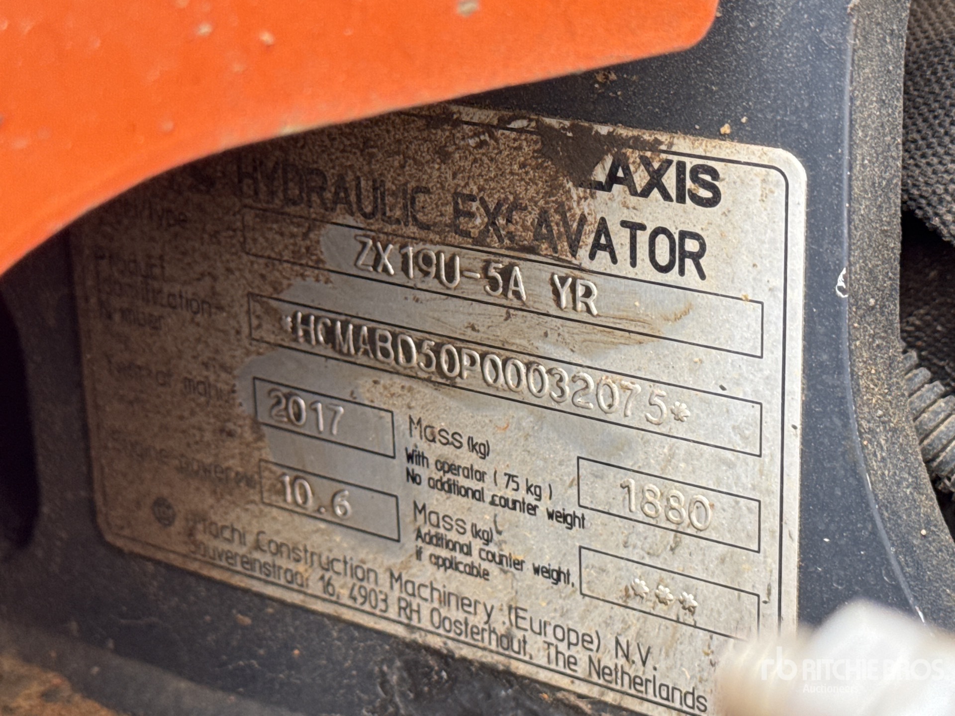2017 Hitachi ZX19U-5