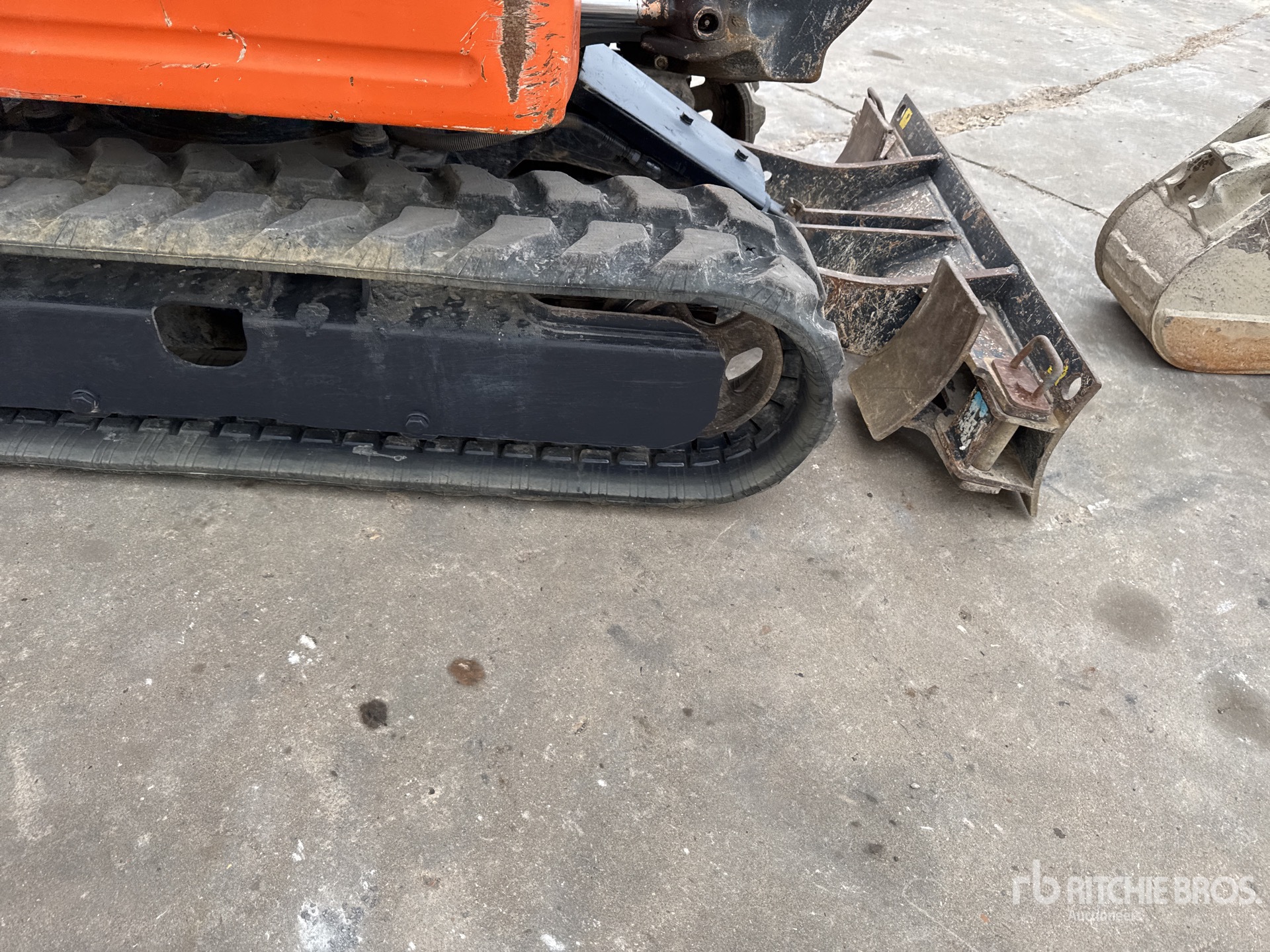 2017 Hitachi ZX19U-5