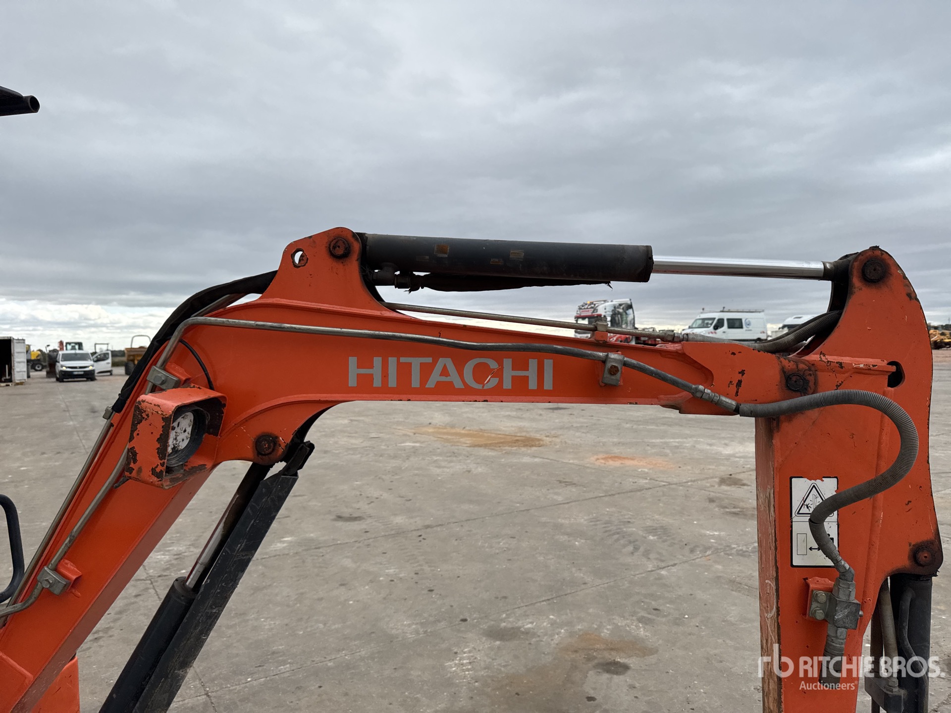 2017 Hitachi ZX19U-5A YR
