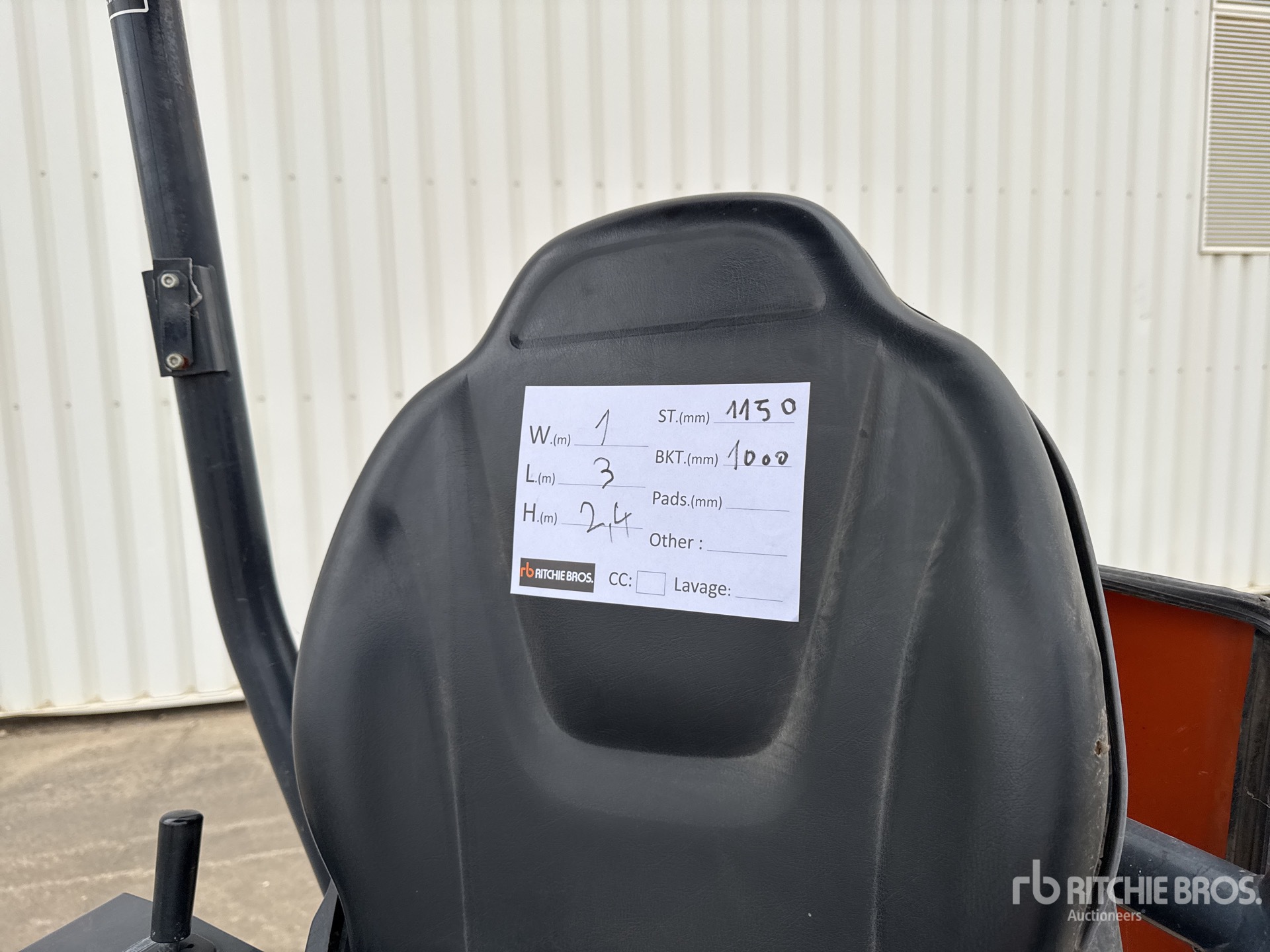 2017 Hitachi ZX19U-5A YR