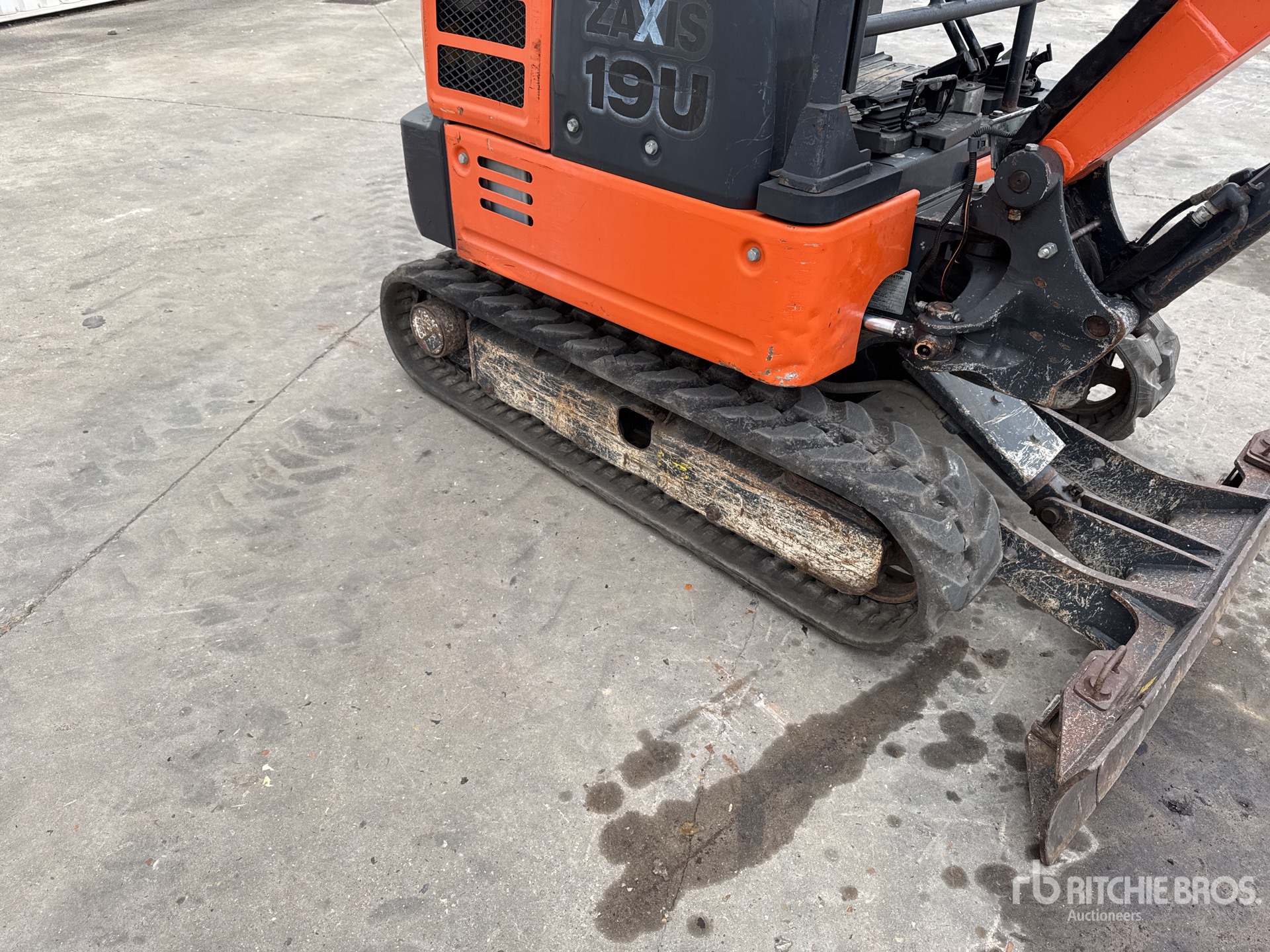 2017 Hitachi ZX19U-5A YR