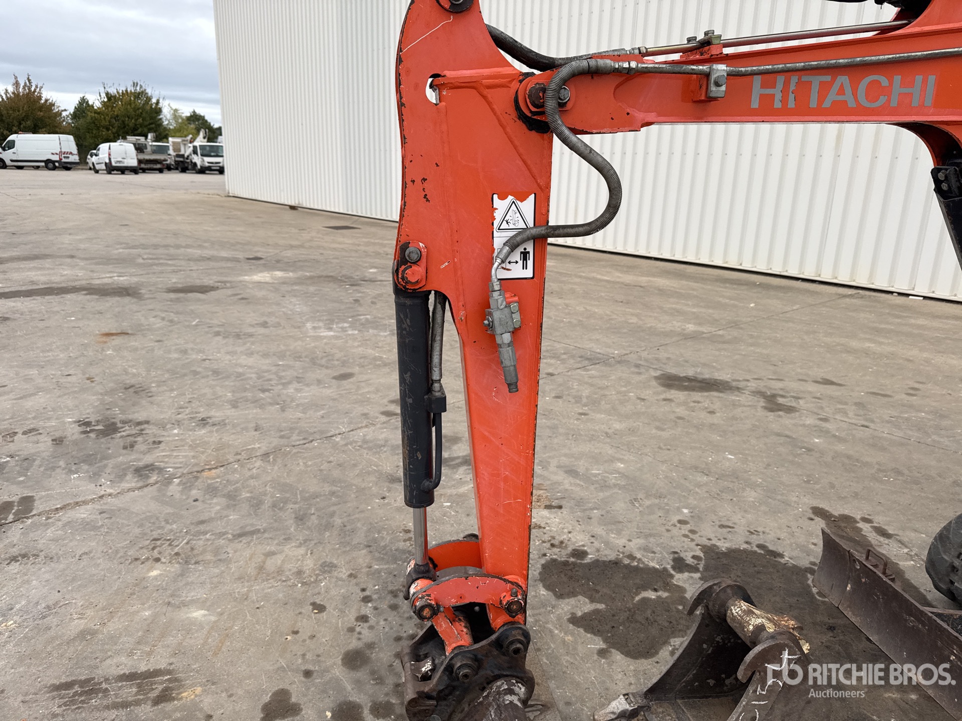 2017 Hitachi ZX19U-5A YR