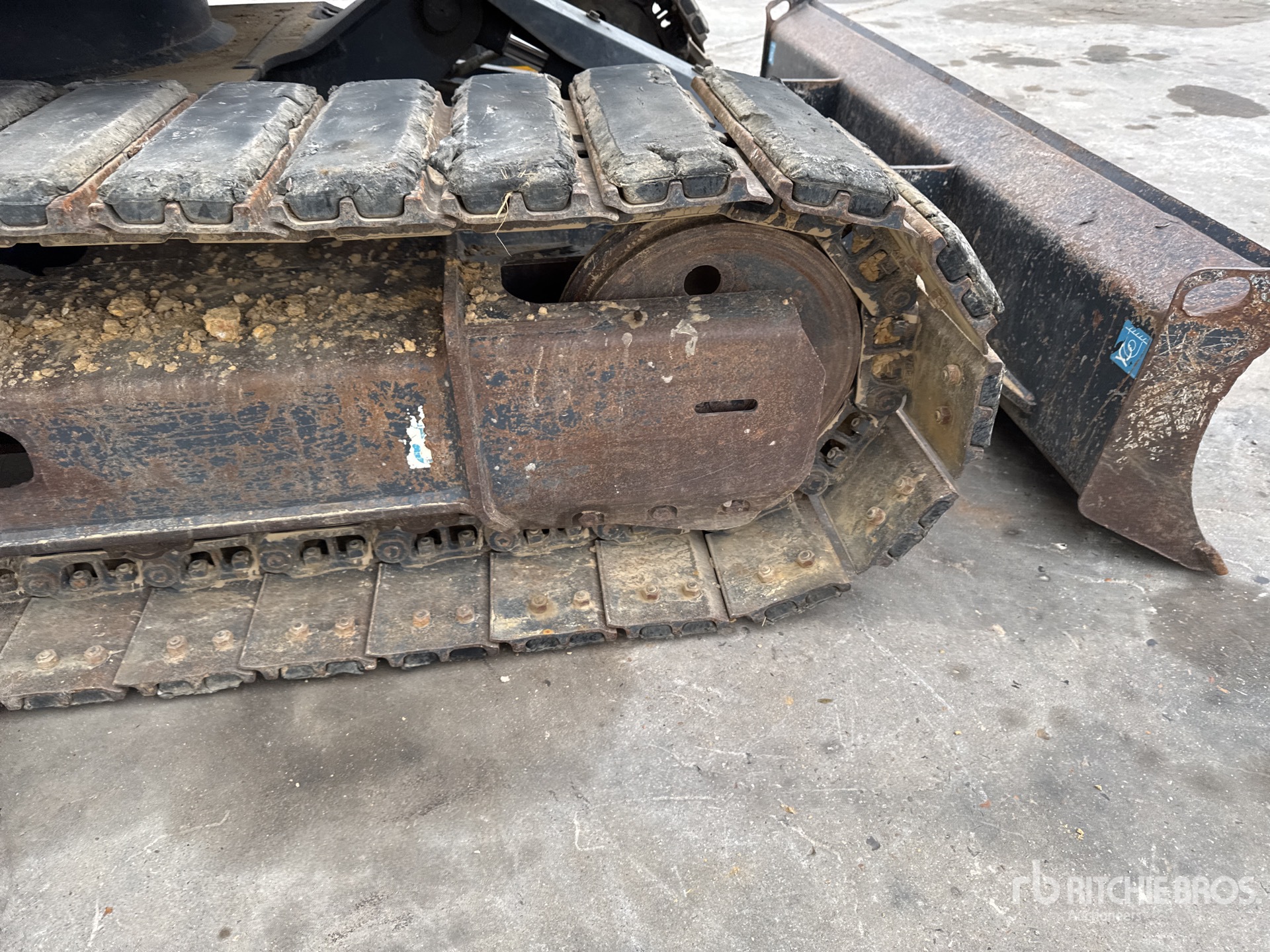 2018 Hitachi ZX85U