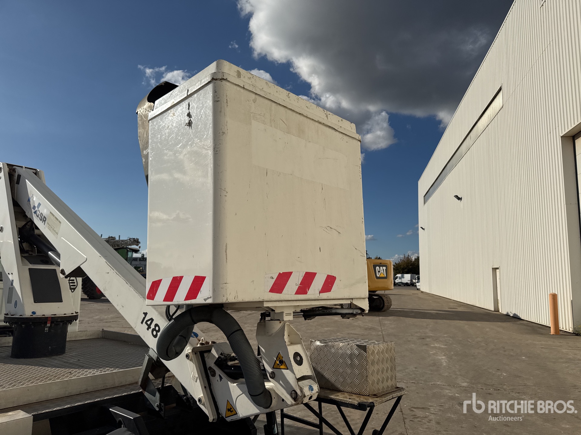2012 Nissan CABSTAR 35.12