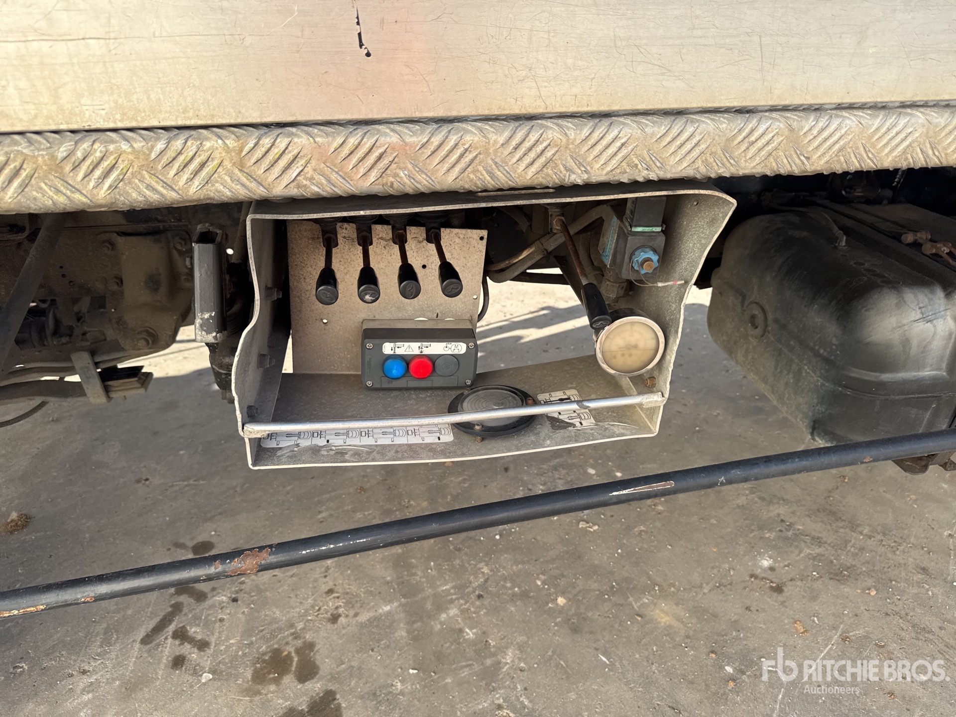2012 Nissan CABSTAR 35.12