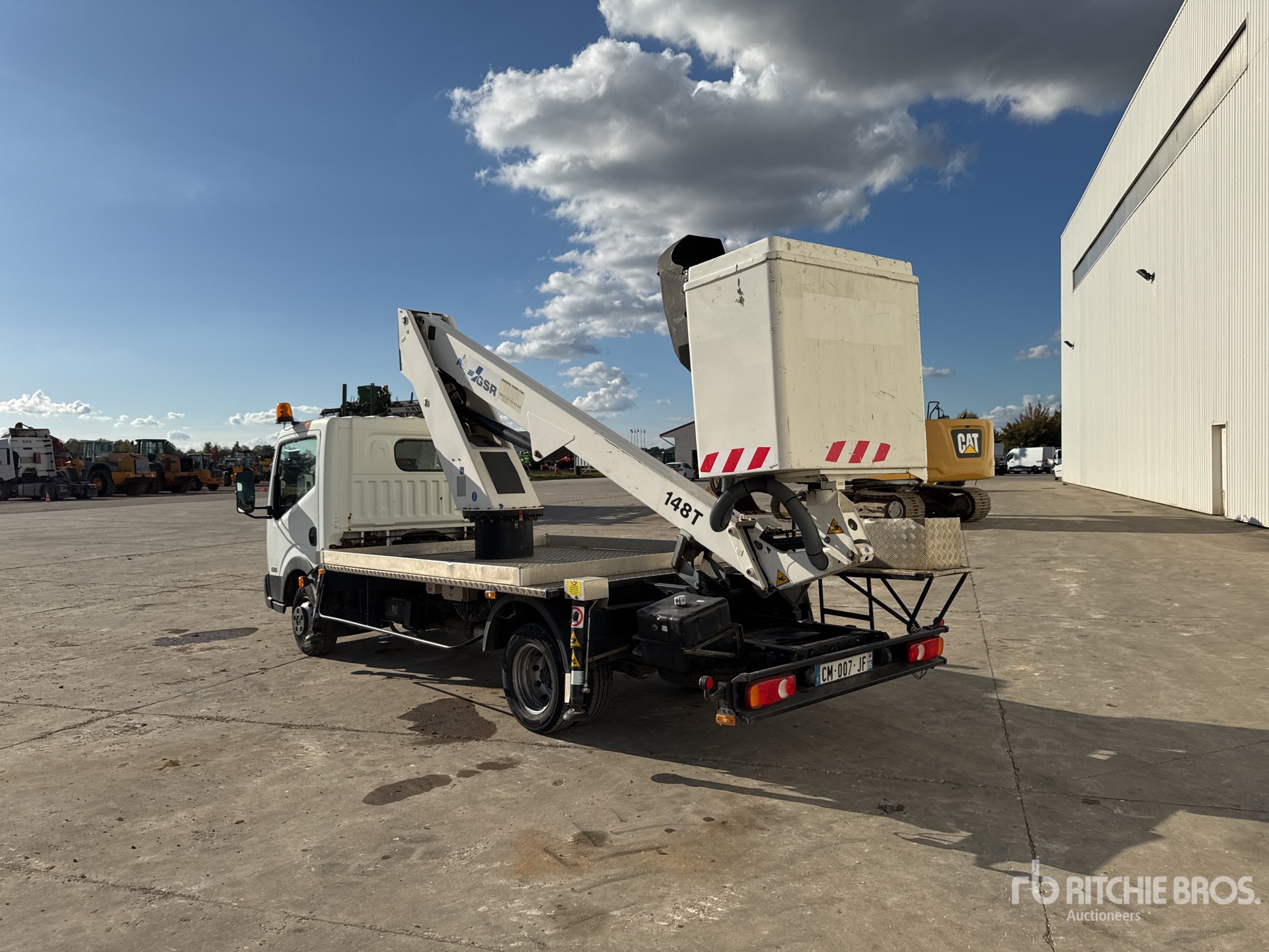 2012 Nissan CABSTAR 35.12