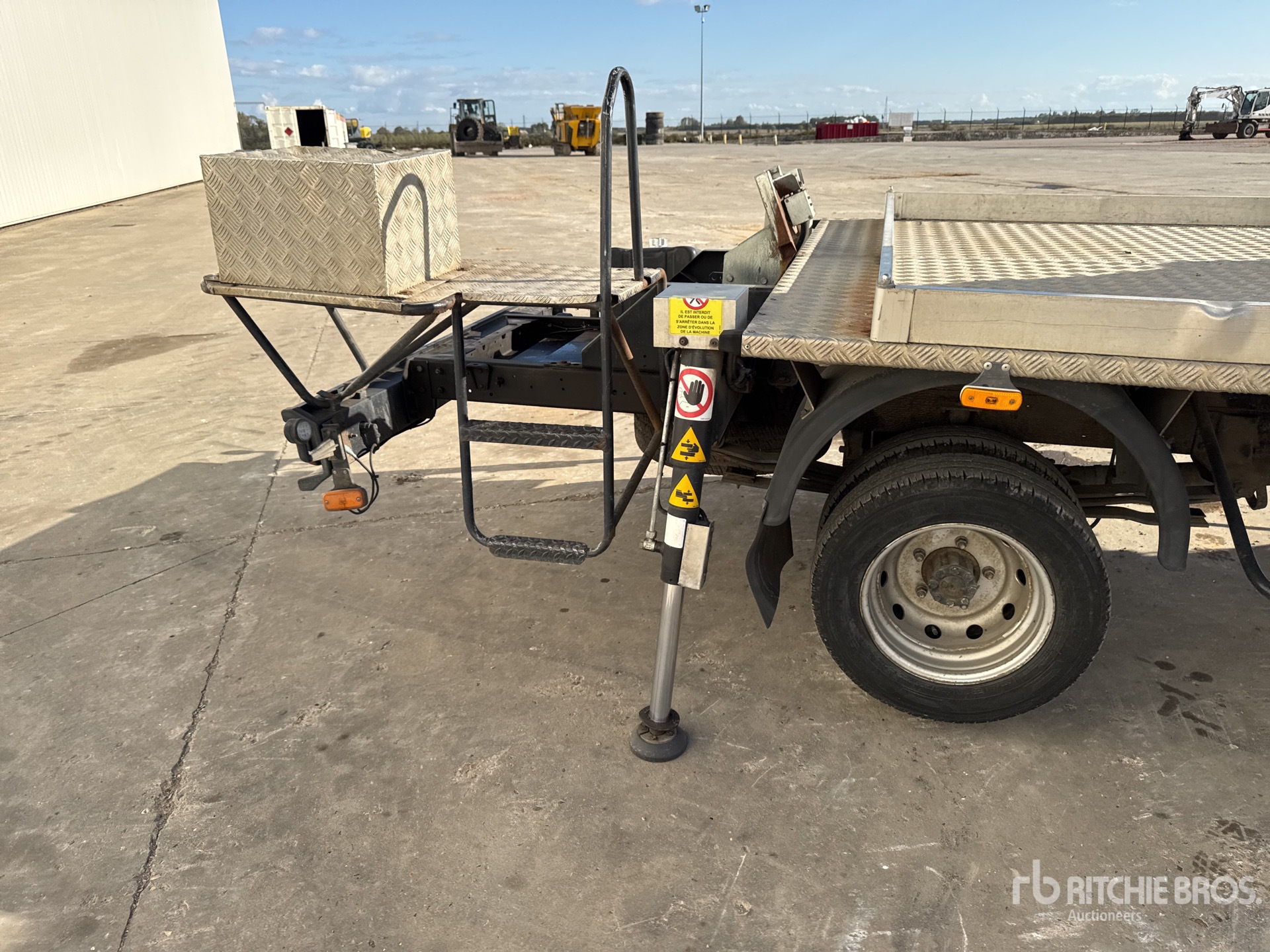 2012 Nissan CABSTAR 35.12