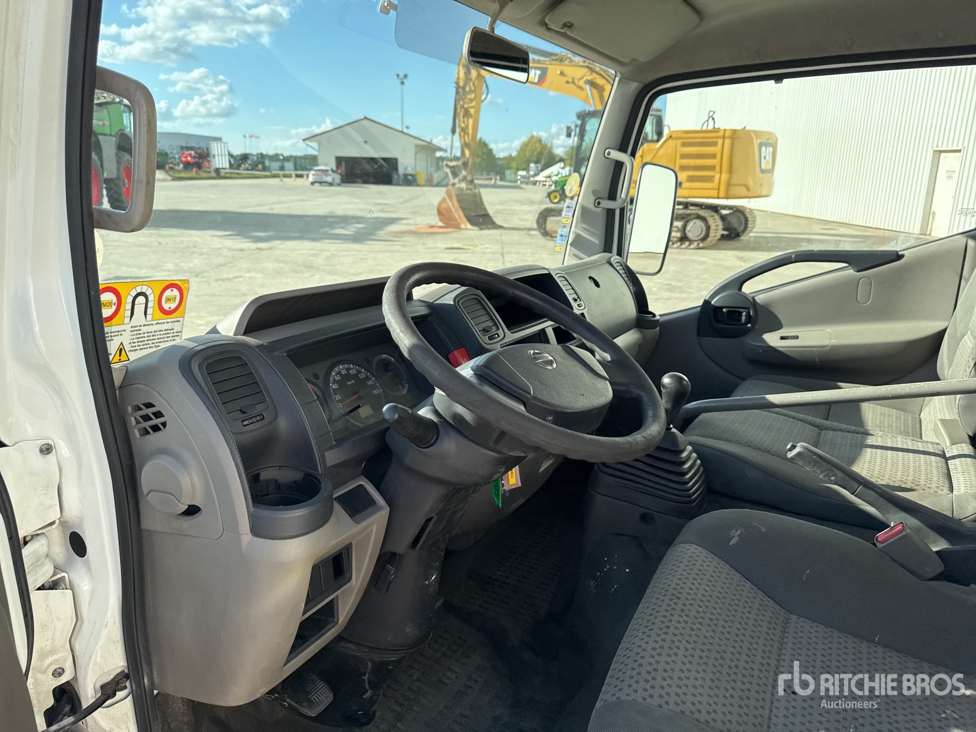 2012 Nissan CABSTAR 35.12