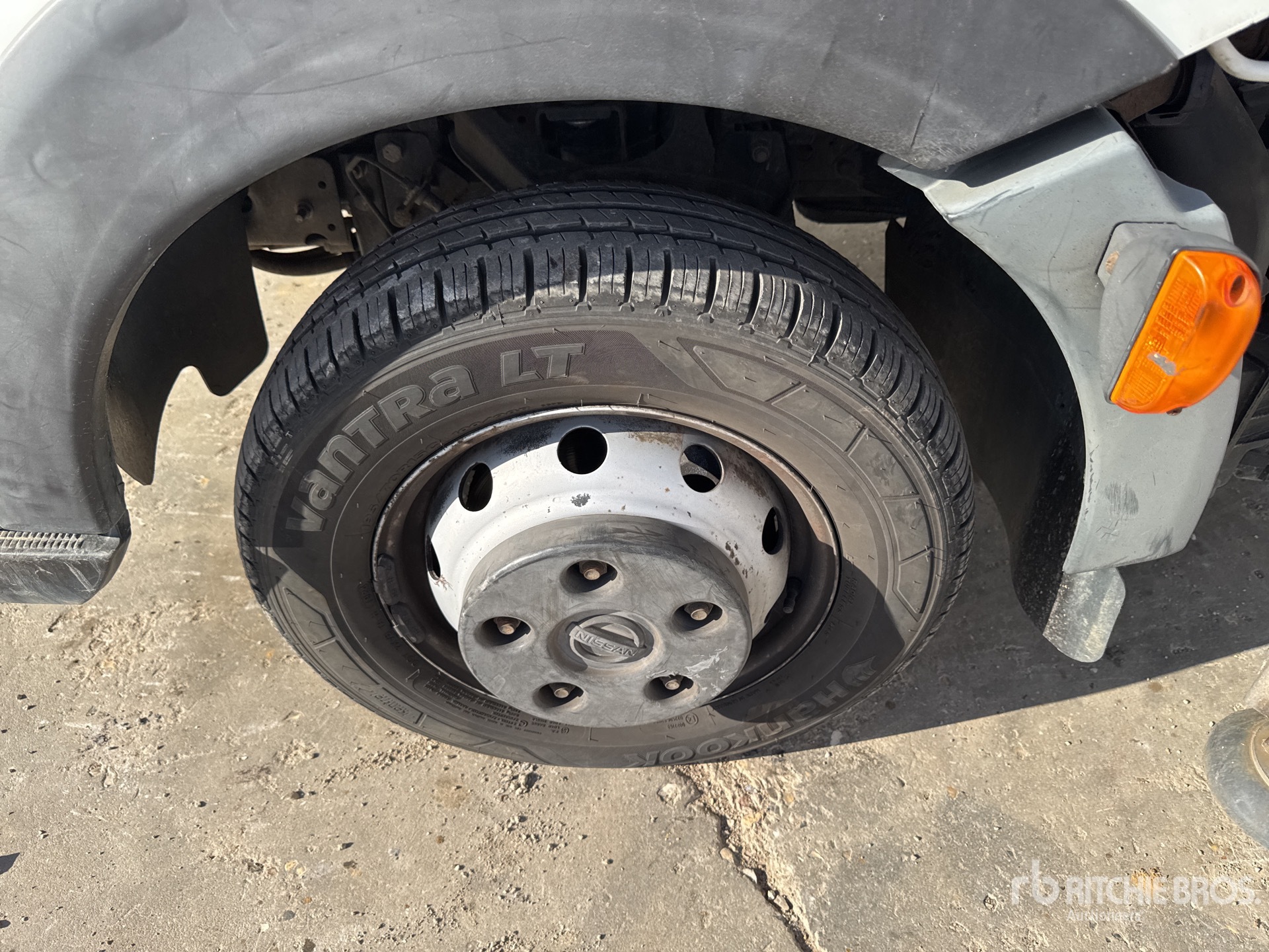 2012 Nissan CABSTAR 35.12