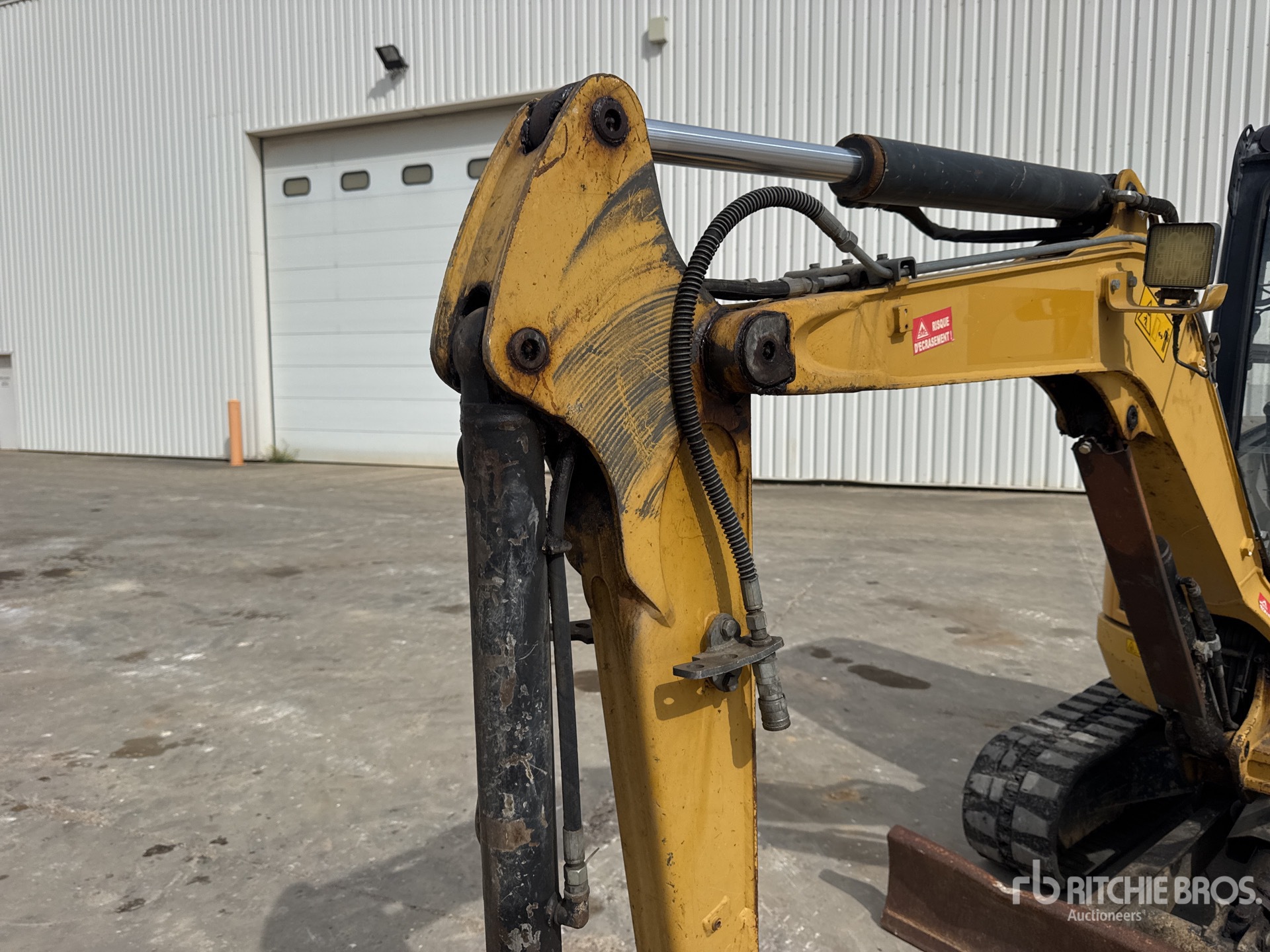 2013 Caterpillar 302.7D CR
