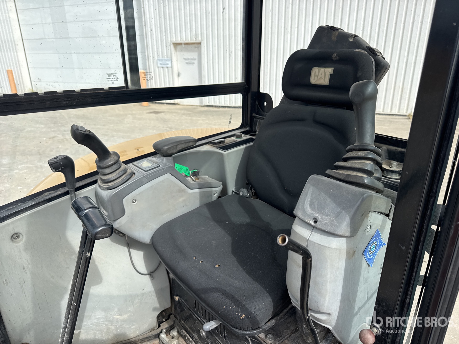 2013 Caterpillar 302.7D CR