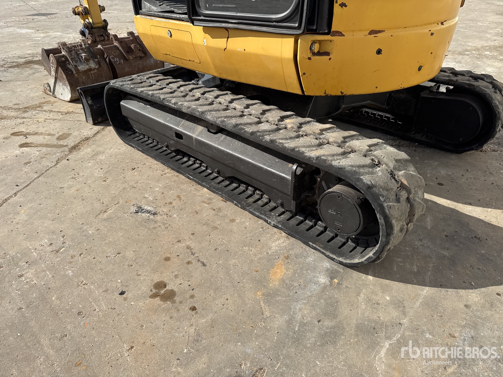 2013 Caterpillar 302.7D CR