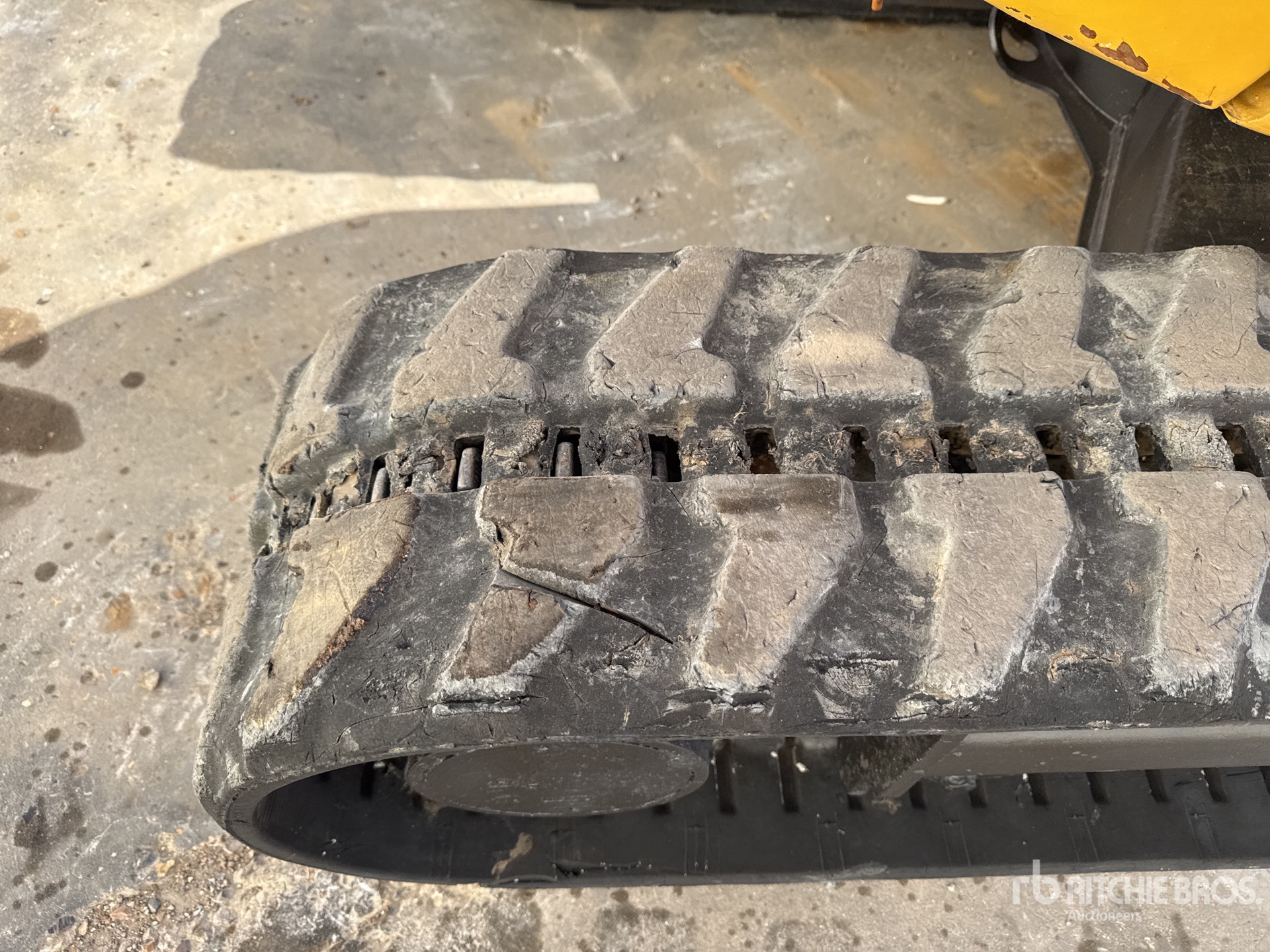 2013 Caterpillar 302.7D CR