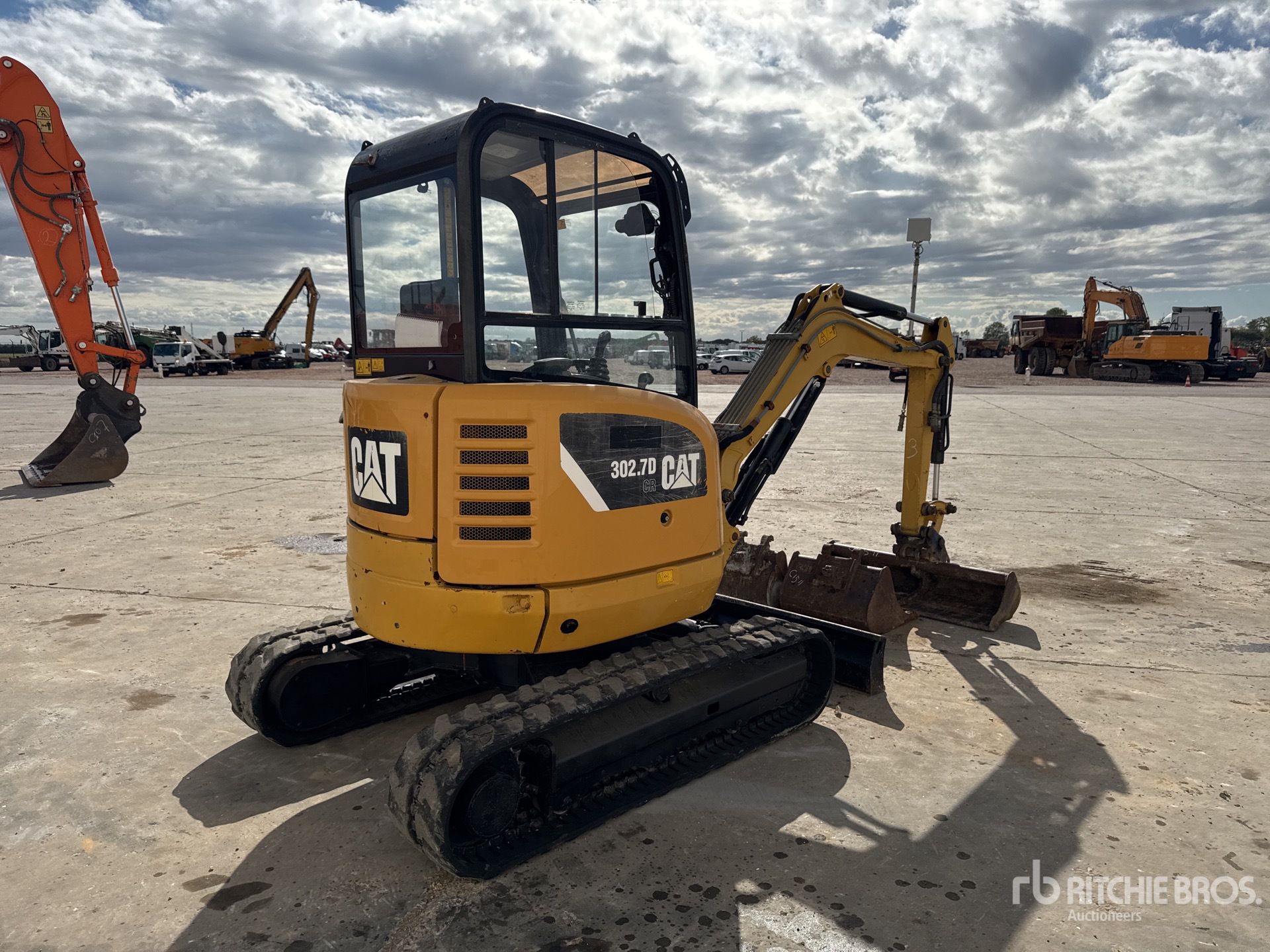 2013 Caterpillar 302.7D CR