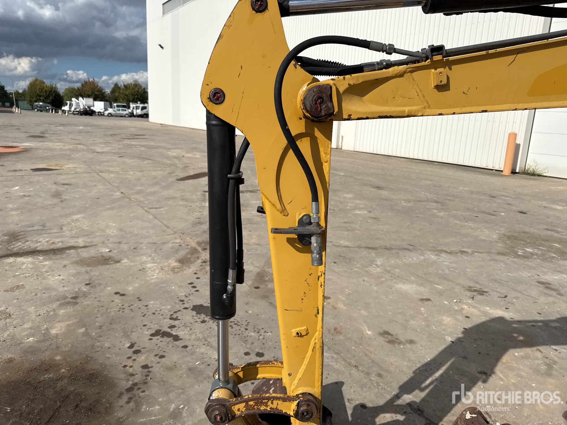 2013 Caterpillar 302.7D CR