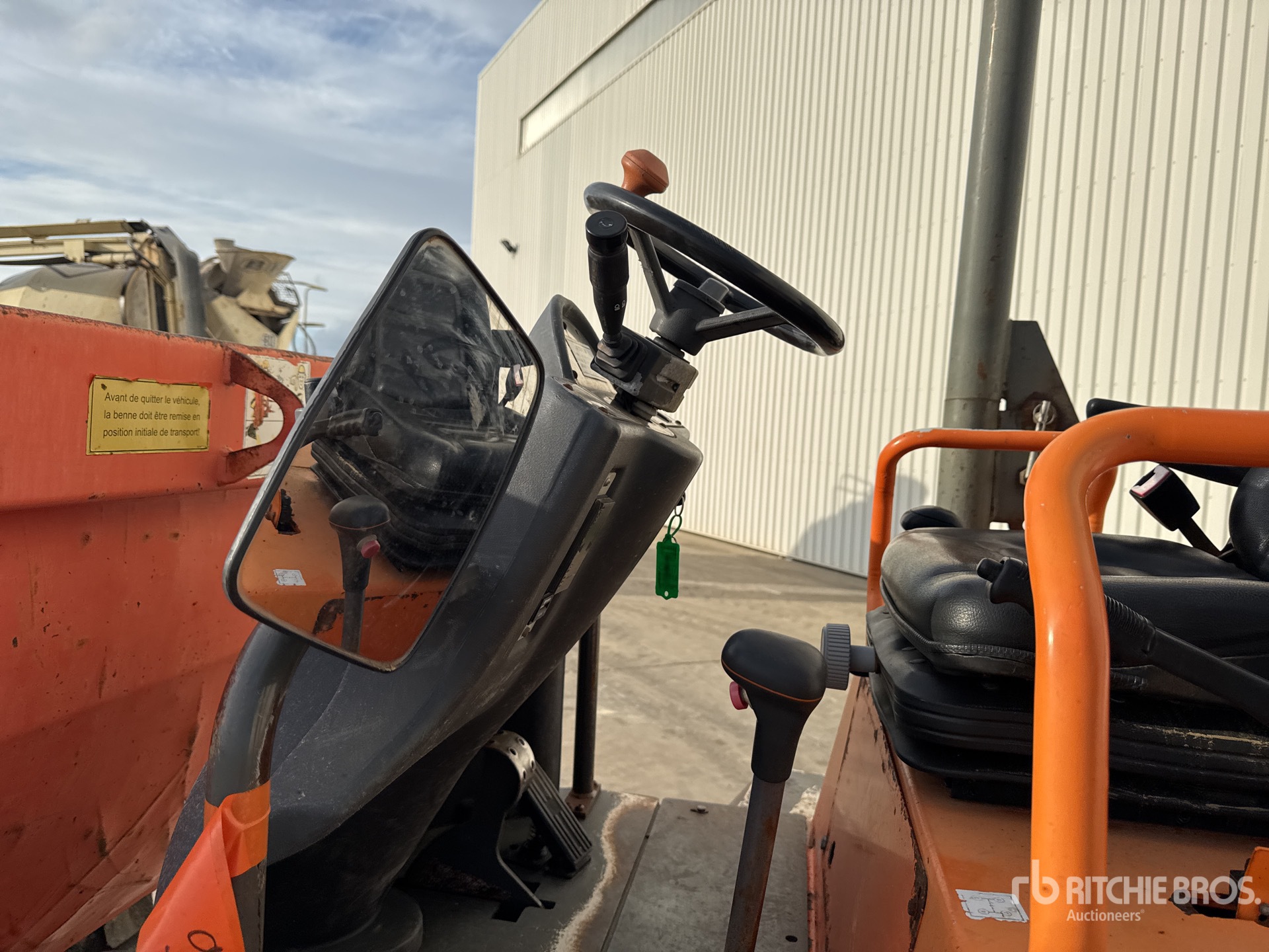 2013 Ausa D600APG