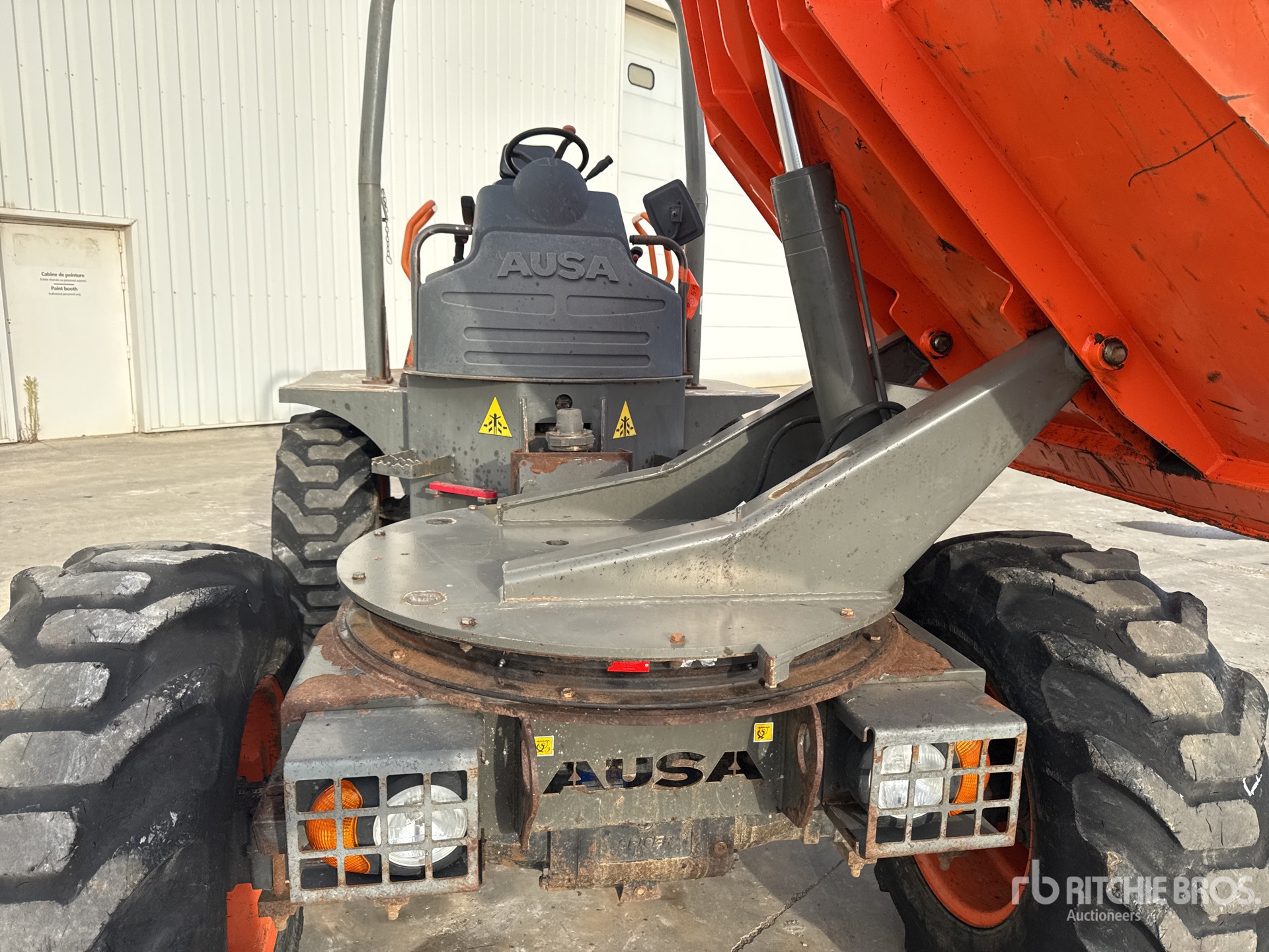 2013 Ausa D600APG