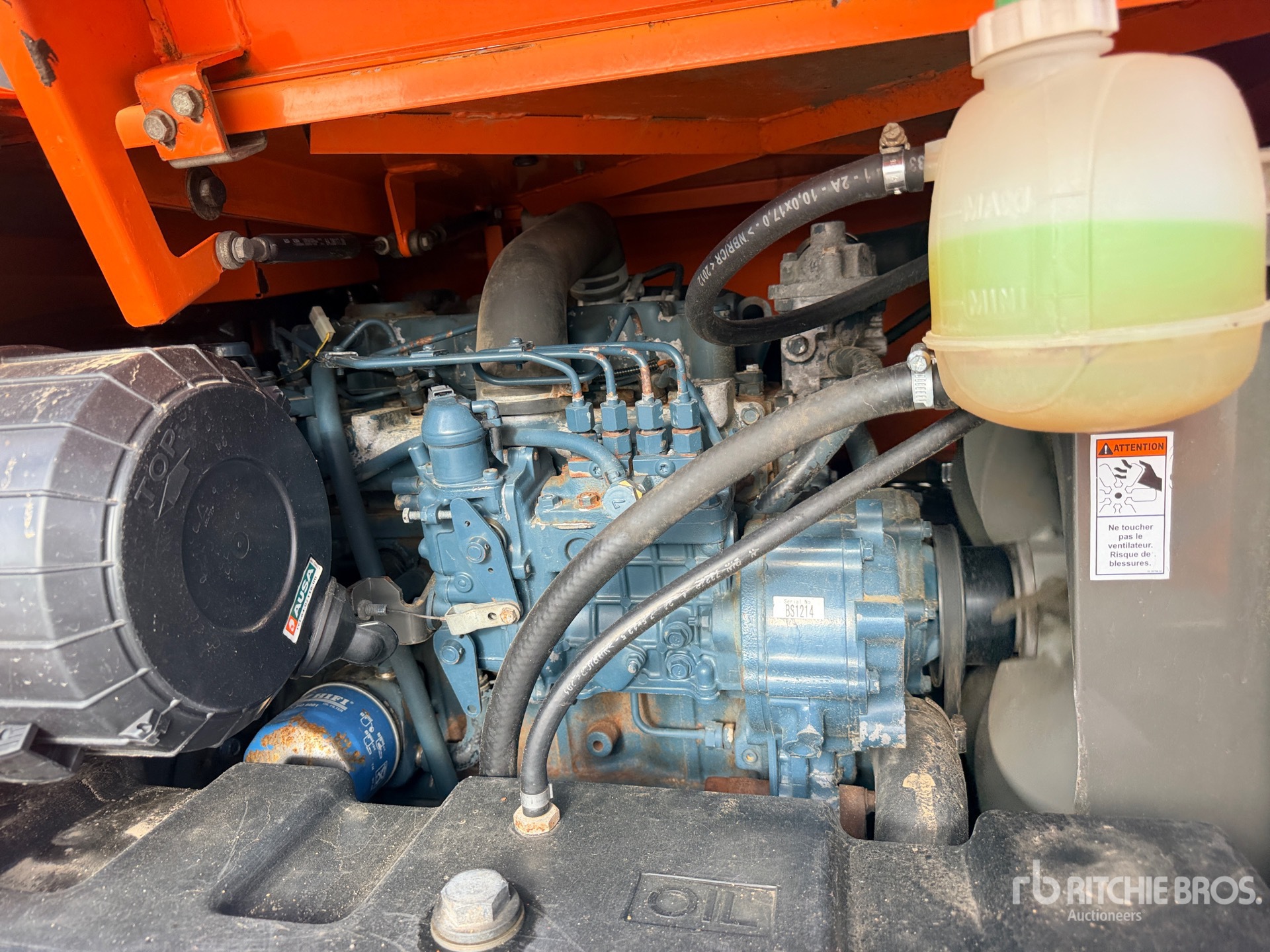 2013 Ausa D600APG