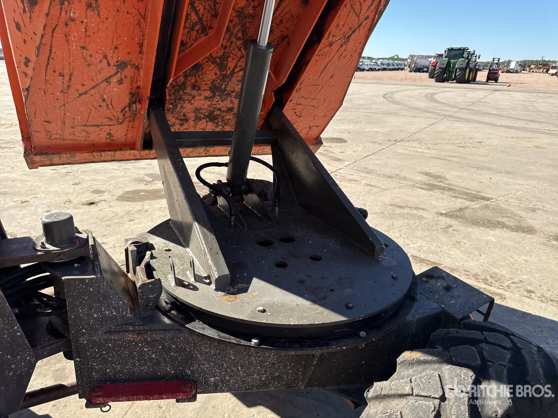 2013 Ausa D 350 AHG