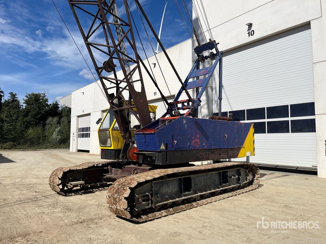 1979 Hitachi KH180 Lattice-Boom Crawler Crane