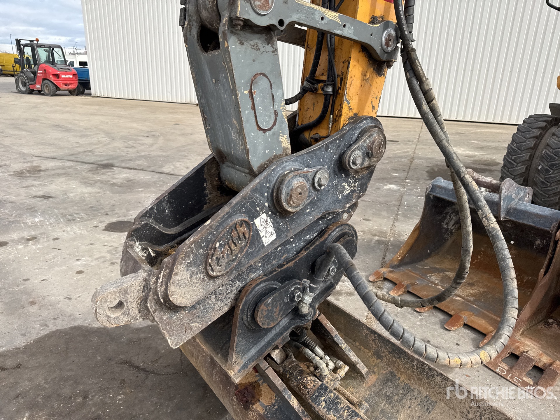 2013 Liebherr A910 COMPACT